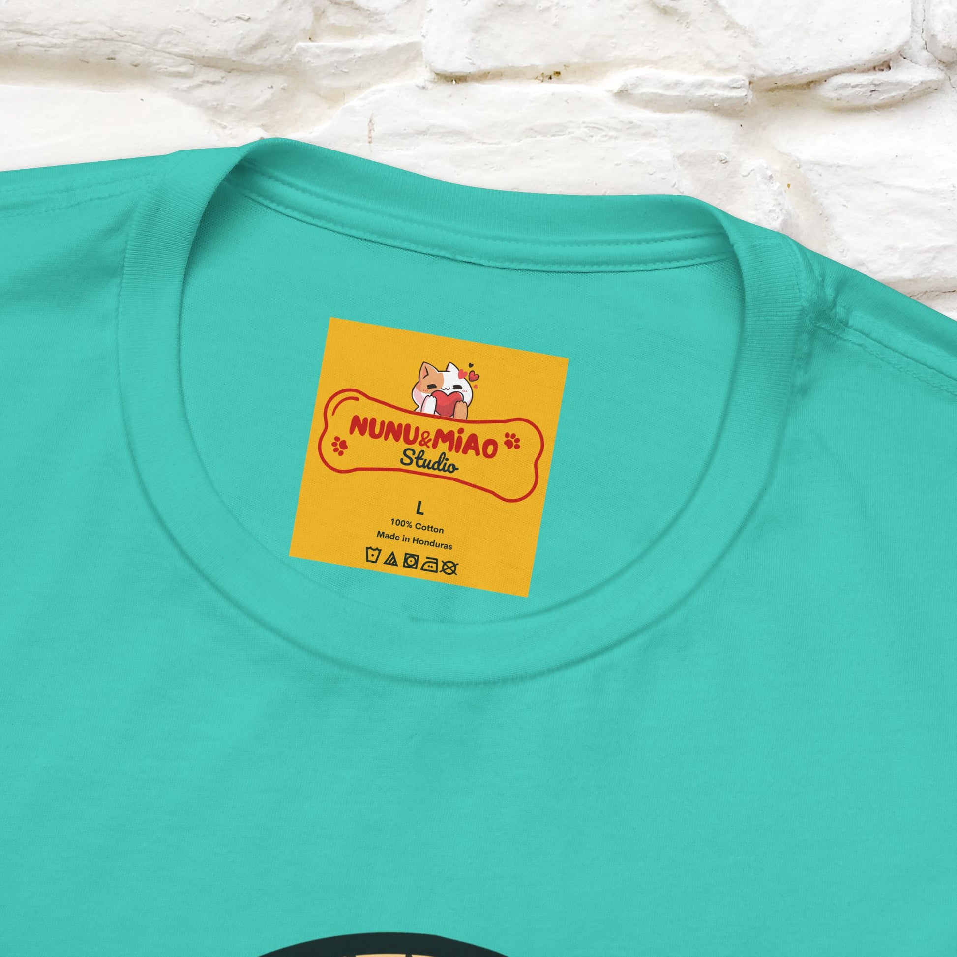 "I Licked It. It's Mine  " |Cat T-Shirt | Nunu&Miao Studio - Nunu&Miao Studio