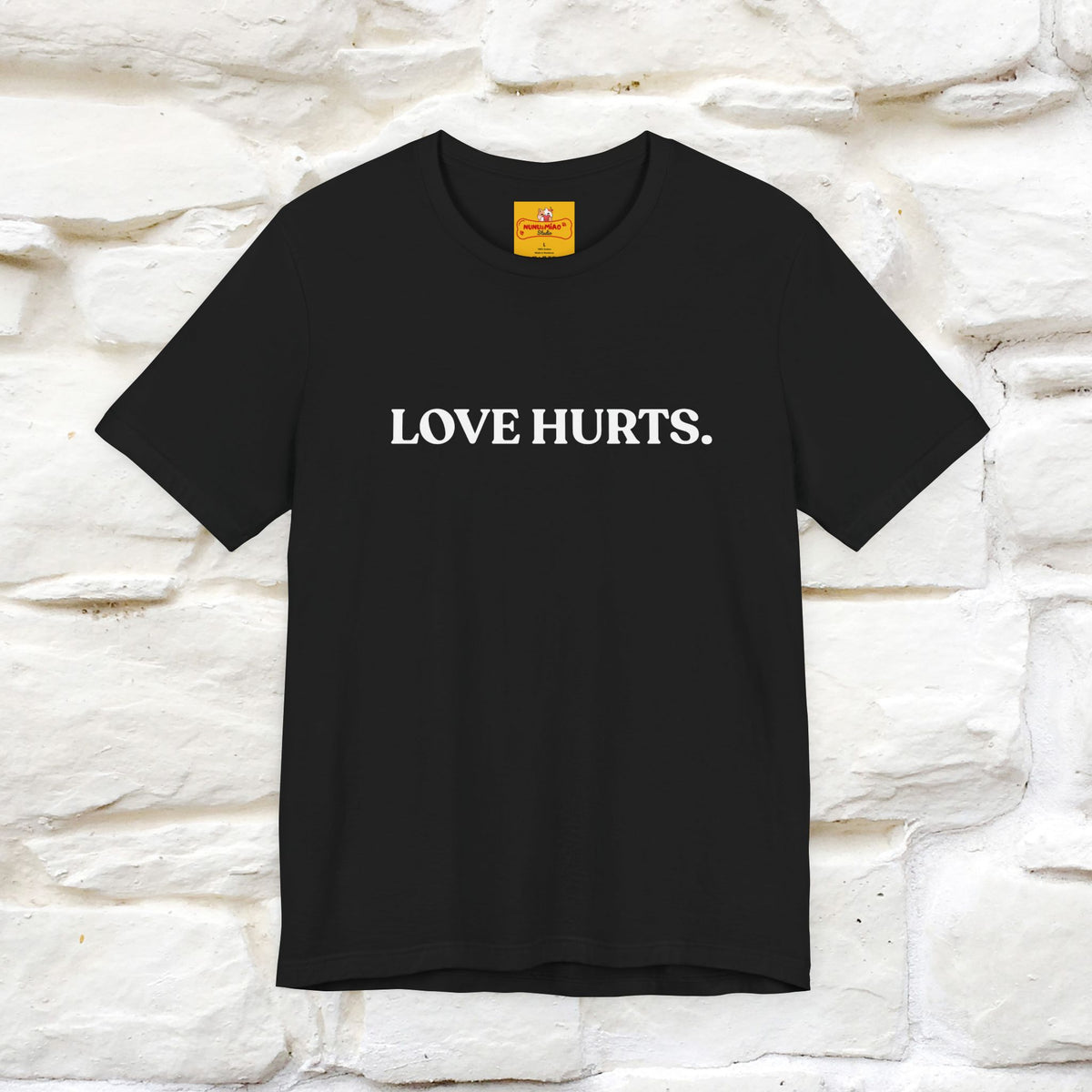 “Love Hurts"  Funny Cat T-Shirt | Front & Back Design | Nunu&Miao Studio