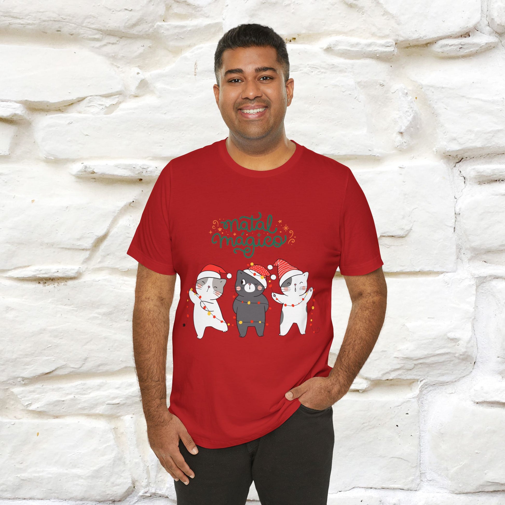 "Natal Magico" Cat T-shirt  |Nunu&Miao Studio - Nunu&Miao Studio