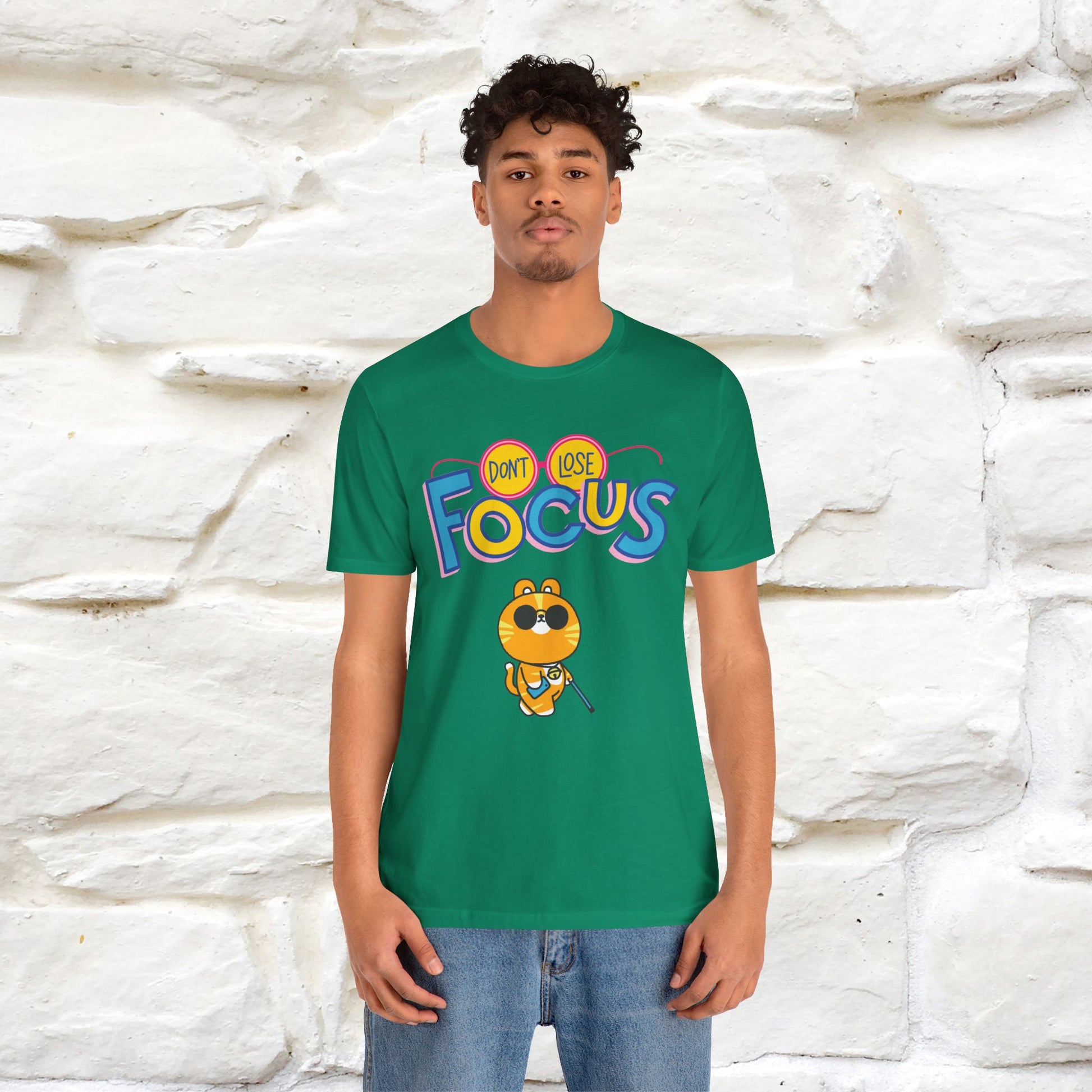 ''Don’t Lose Focus'' Cat T-Shirt | Nunu&Miao Studio - Nunu&Miao Studio