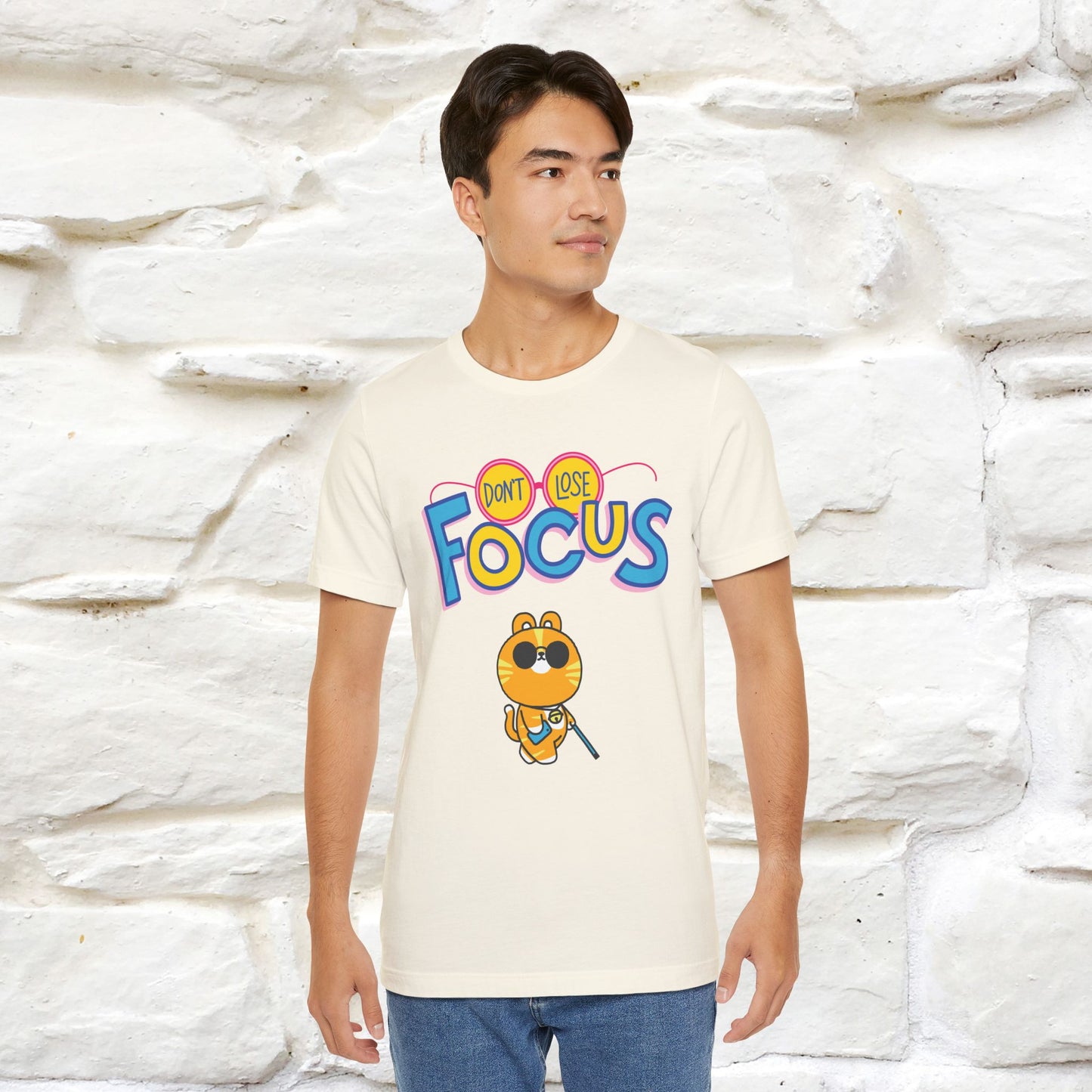 ''Don’t Lose Focus'' Cat T-Shirt | Nunu&Miao Studio - Nunu&Miao Studio