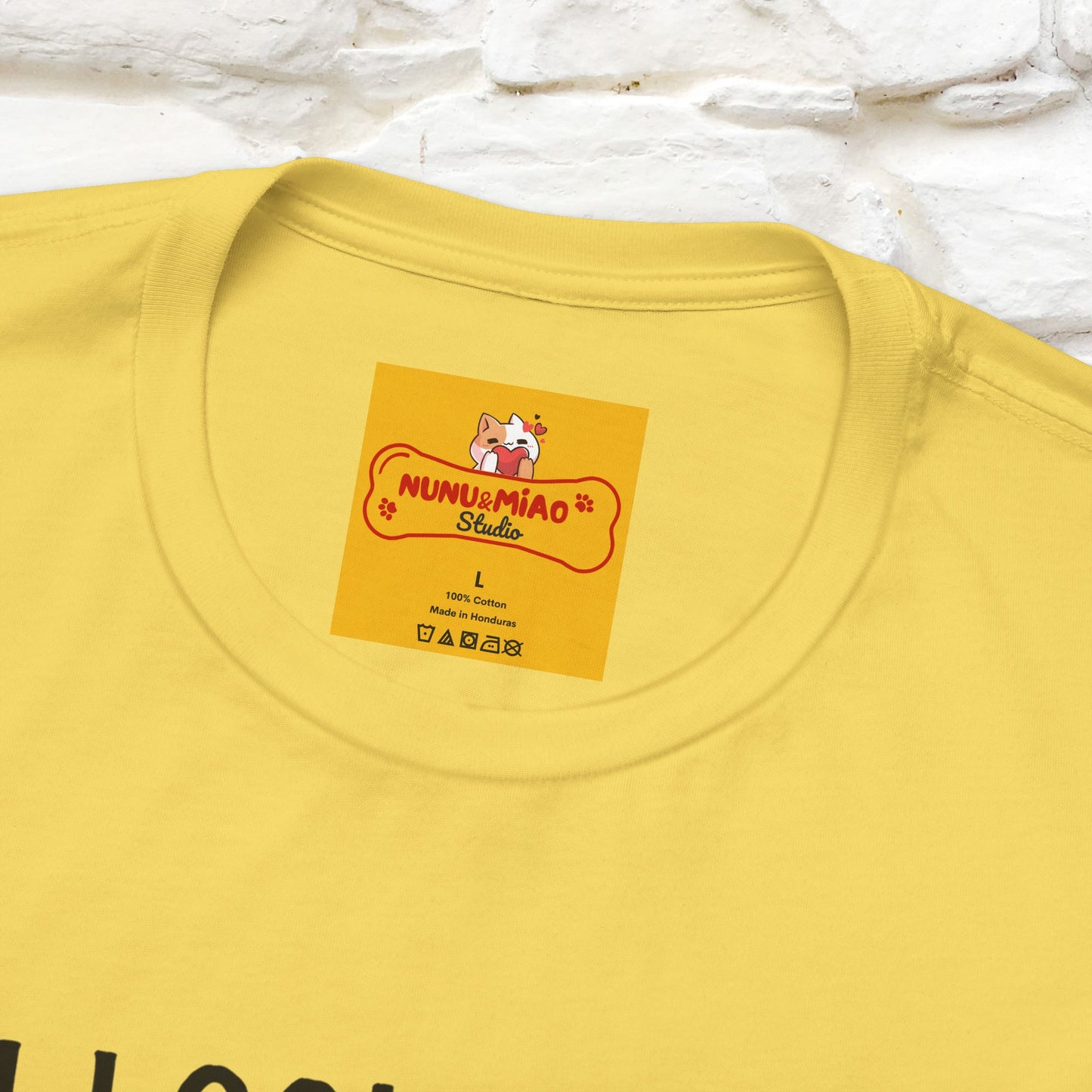 "I Look Busy But I'm Just Overwhelmed" |Cat T-Shirt | Nunu&Miao Studio - Nunu&Miao Studio