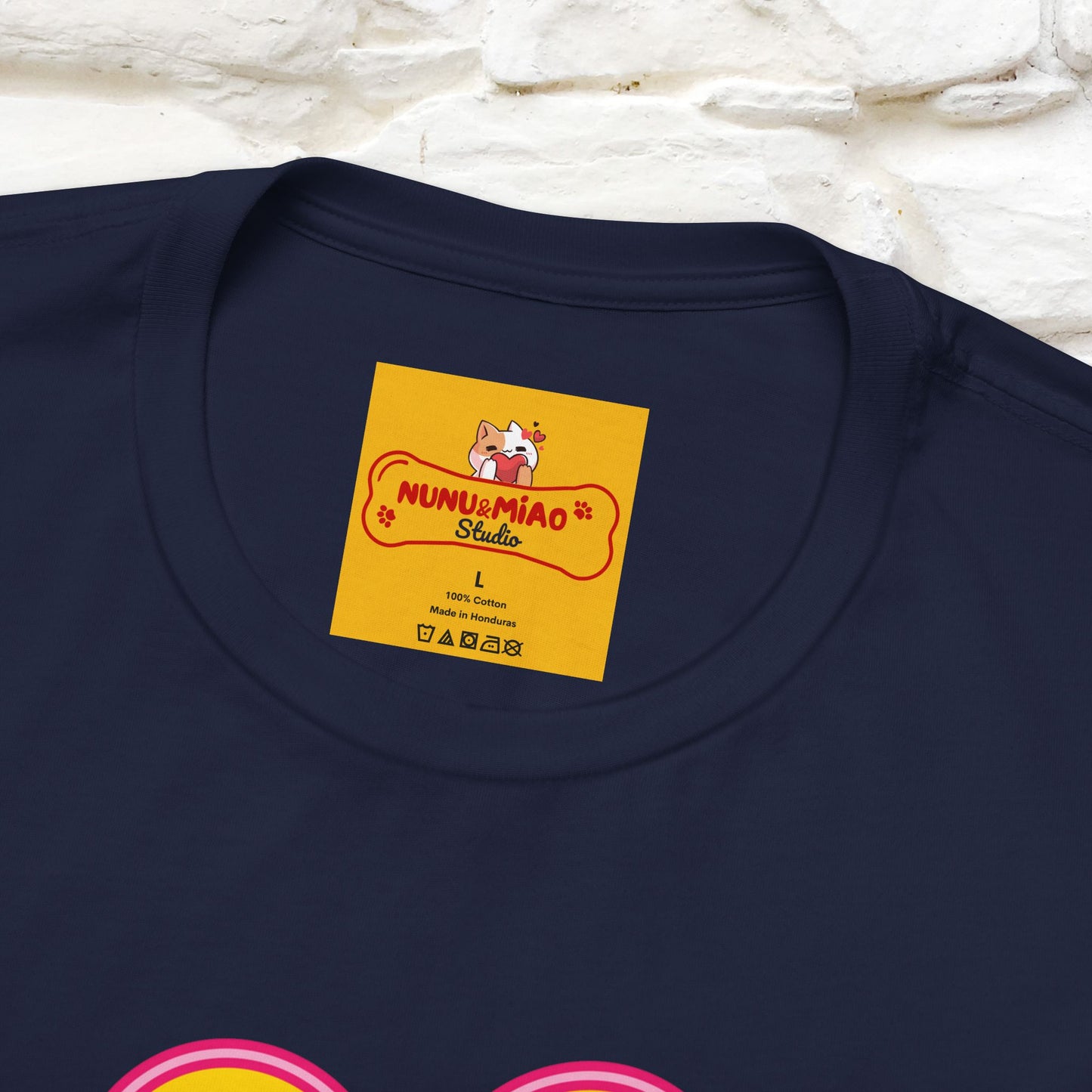 ''Don’t Lose Focus'' Cat T-Shirt | Nunu&Miao Studio - Nunu&Miao Studio
