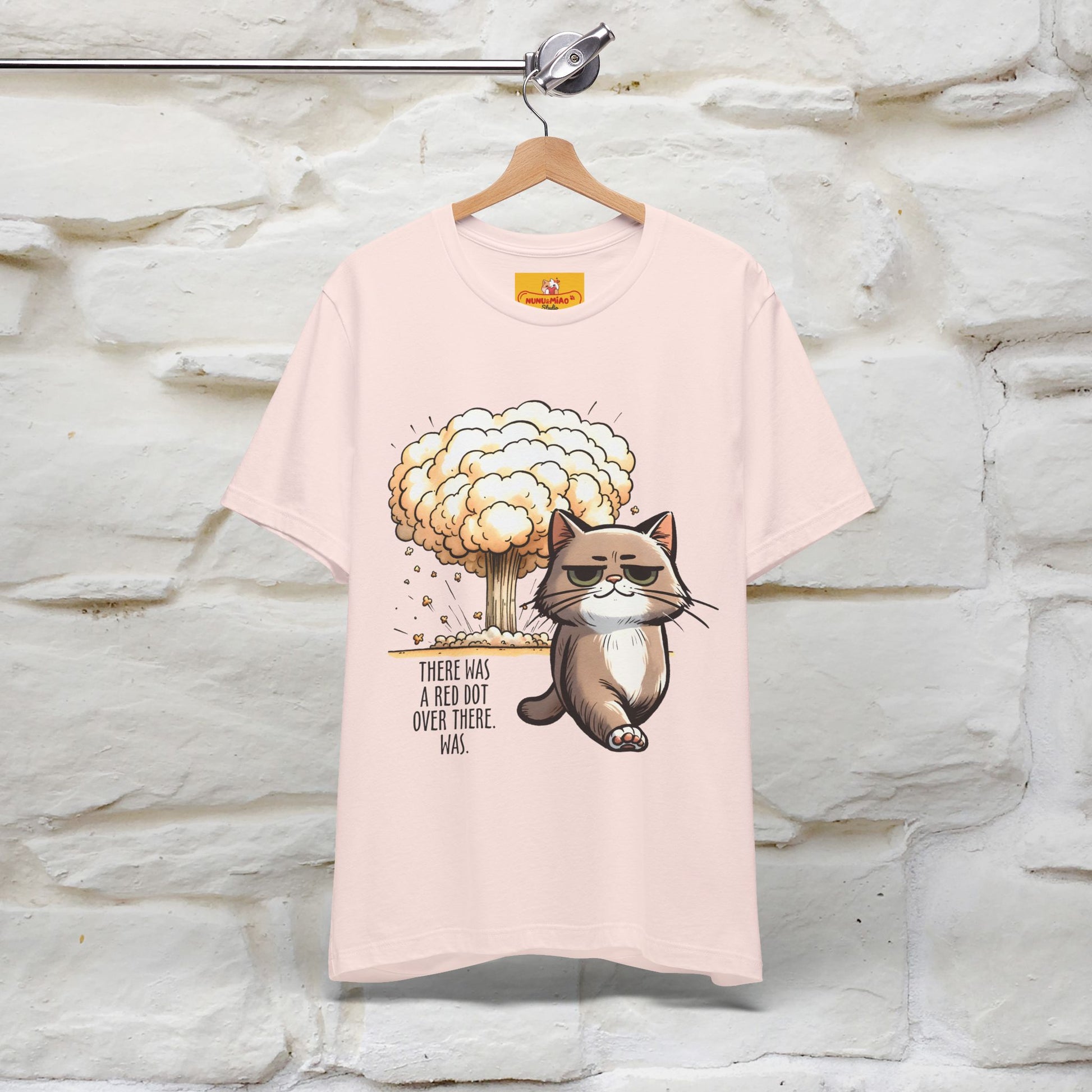 ''The Red Dot Chase'' Funny Cat T-Shirt | Nunu&Miao Studio - Nunu&Miao Studio