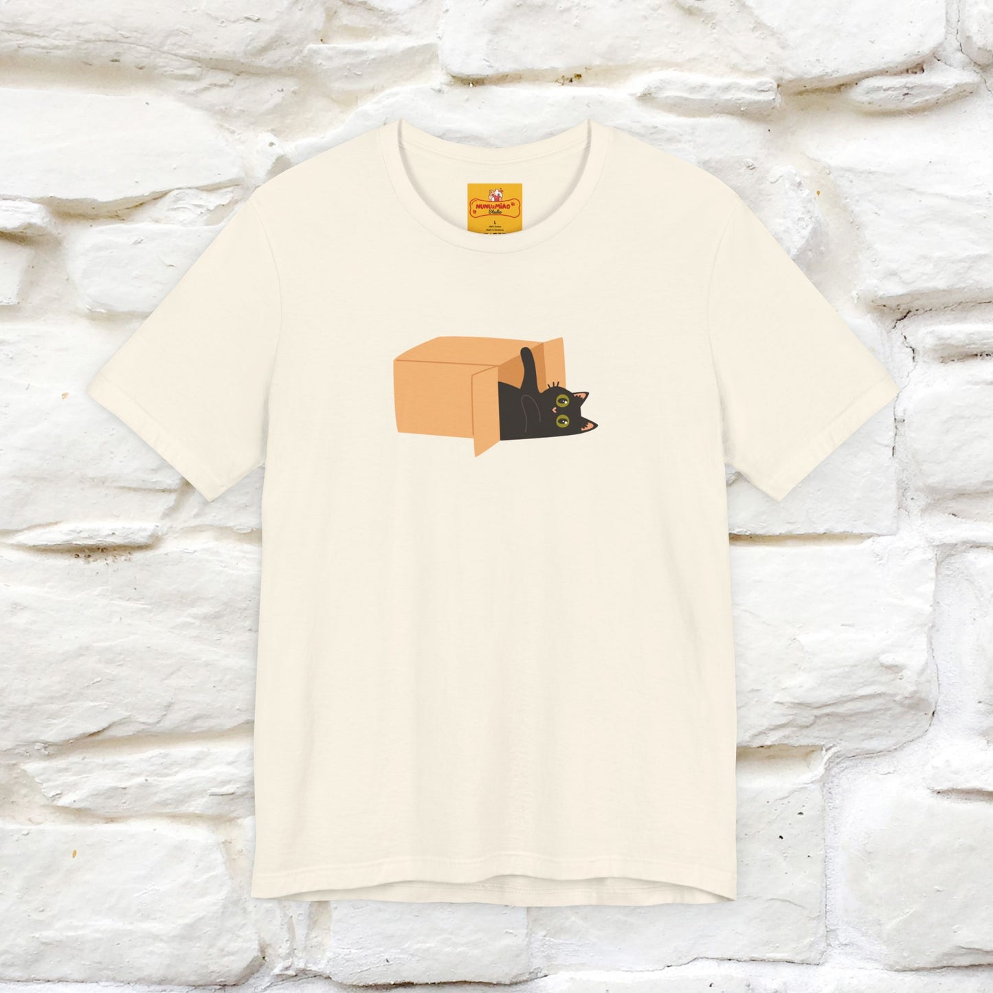 "Think Like There Is No Box" Cat T-Shirt| Front & Back Design | Nunu&Miao Studio - Nunu&Miao Studio