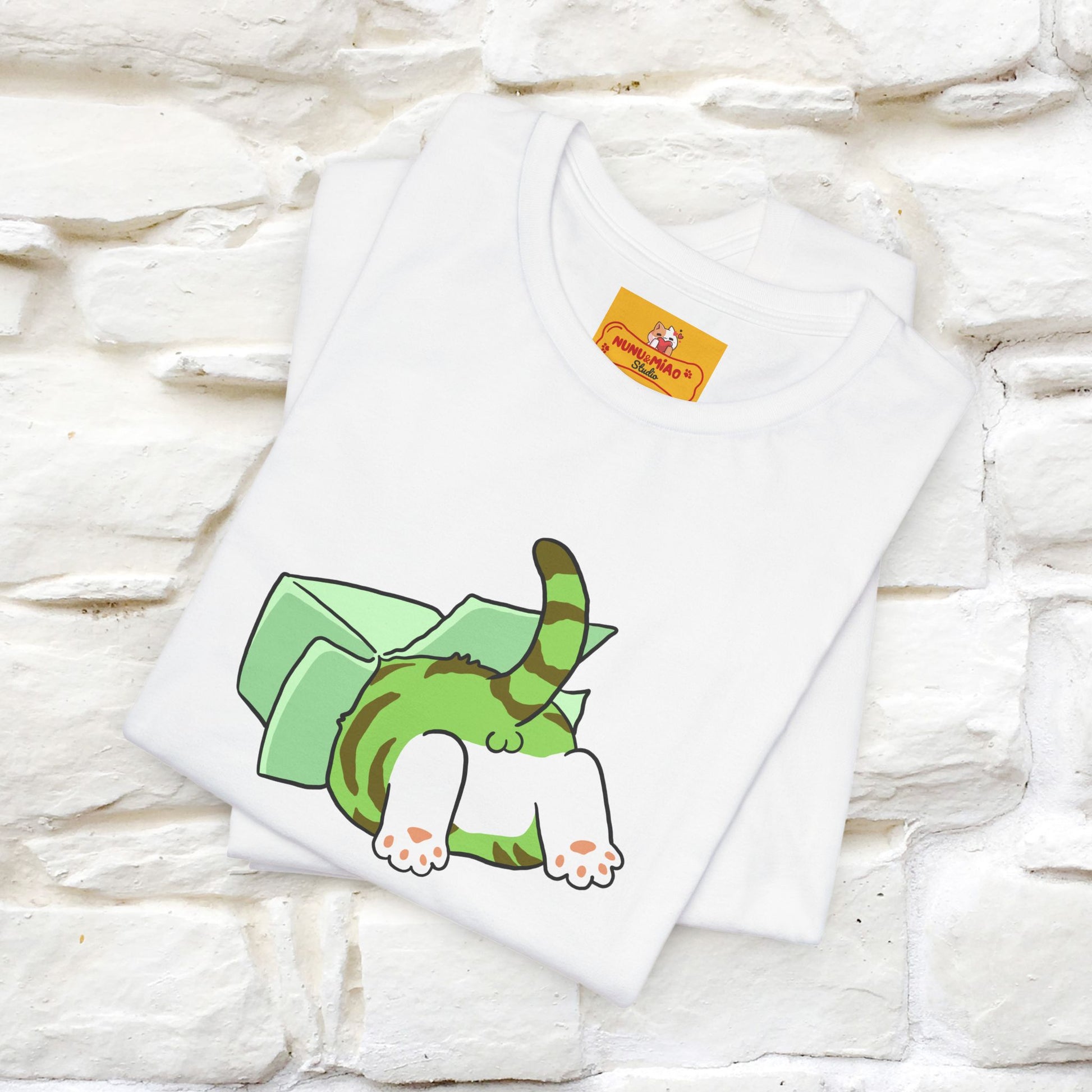 "Think outside the box? No thanks." Cat T-Shirt | Nunu&Miao Studio - Nunu&Miao Studio