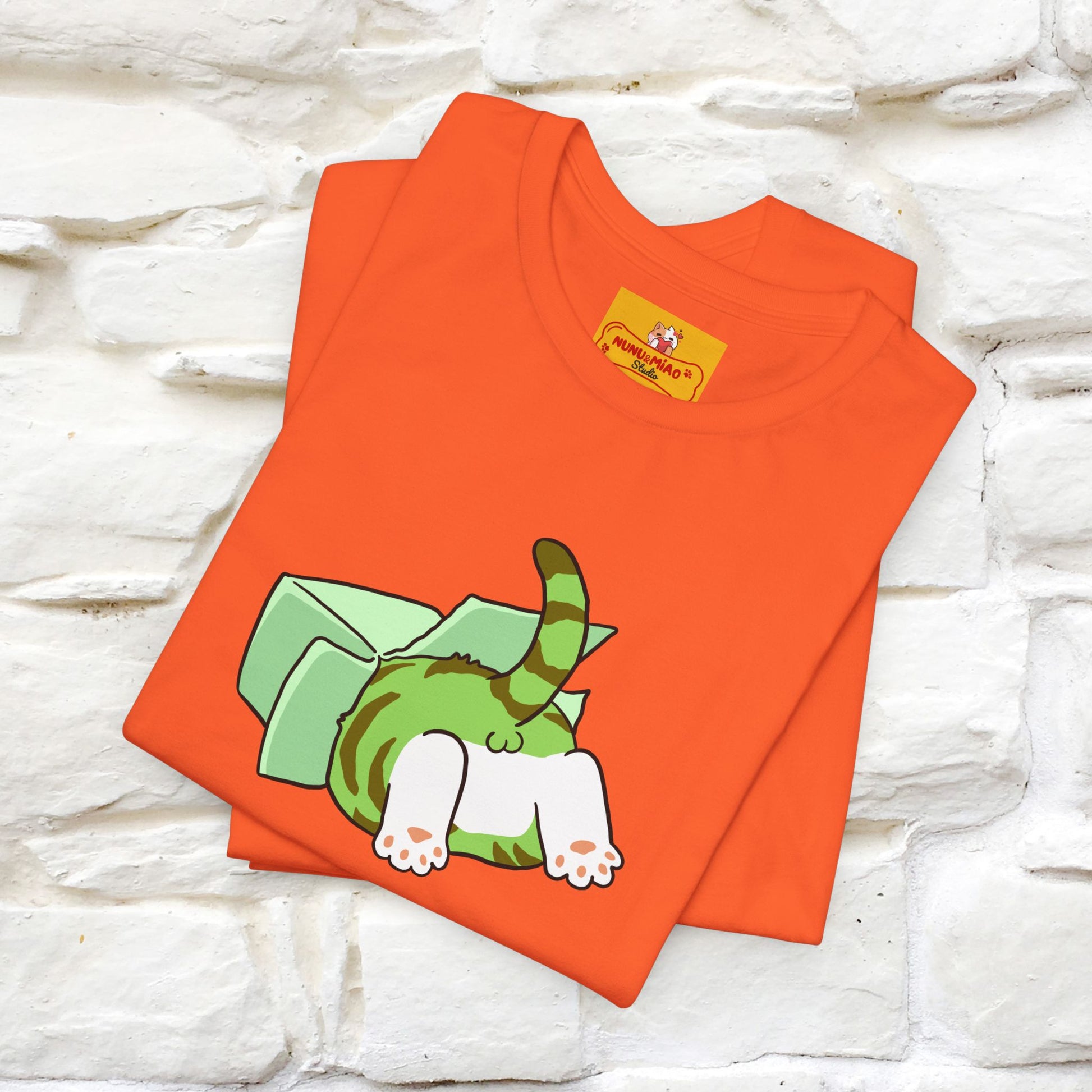 "Think outside the box? No thanks." Cat T-Shirt | Nunu&Miao Studio - Nunu&Miao Studio