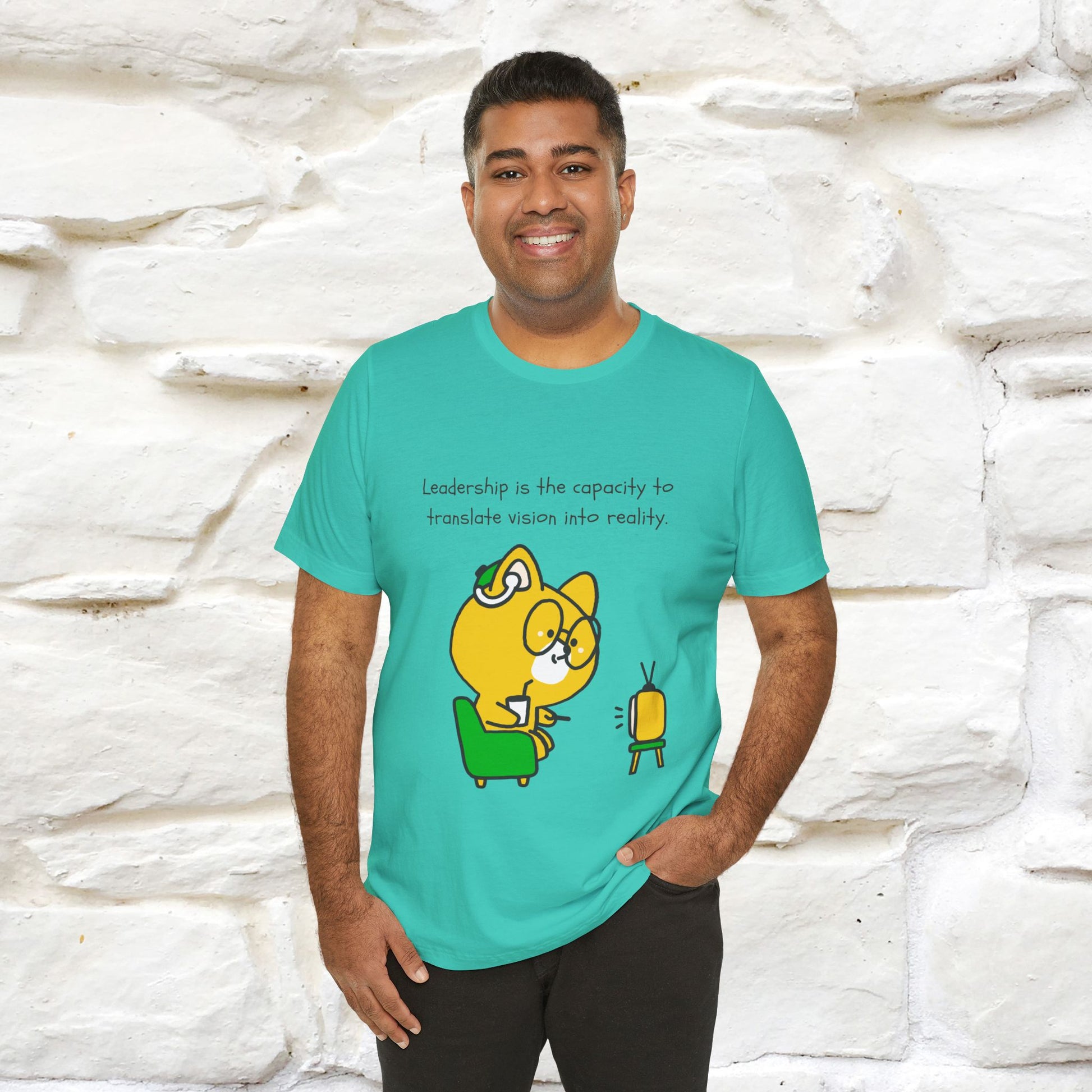 "Leadership Is the Capacity to Translate Vision Into Reality" Cat T-Shirt | Inspiring Cat Shirt for Men & Women | 100% Cotton* 🐾 - Nunu&Miao Studio