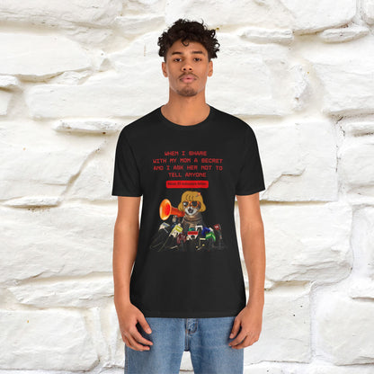 "When I Share  With My Mom a Secret" Cat T-Shirt | Nunu&Miao Studio