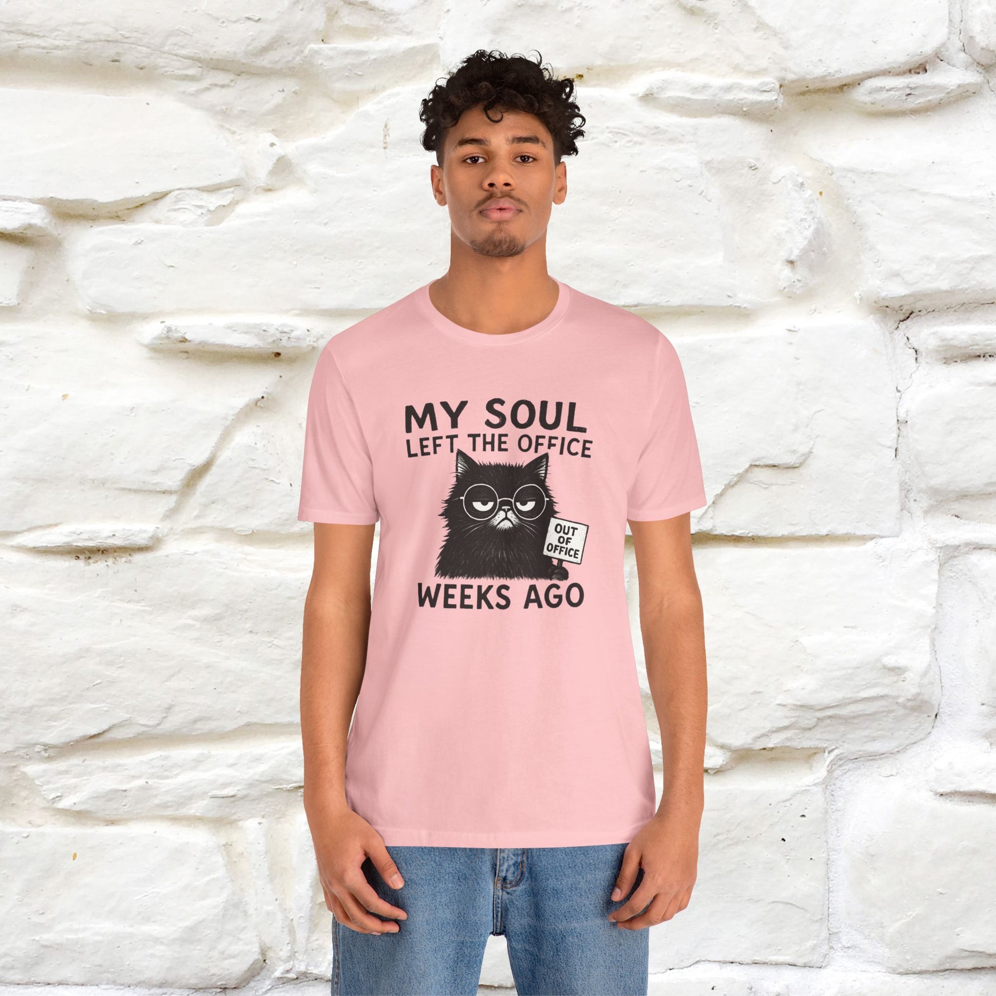 "My Soul Left The Office..." |Funny Cat T-Shirt | Nunu&Miao Studio - Nunu&Miao Studio