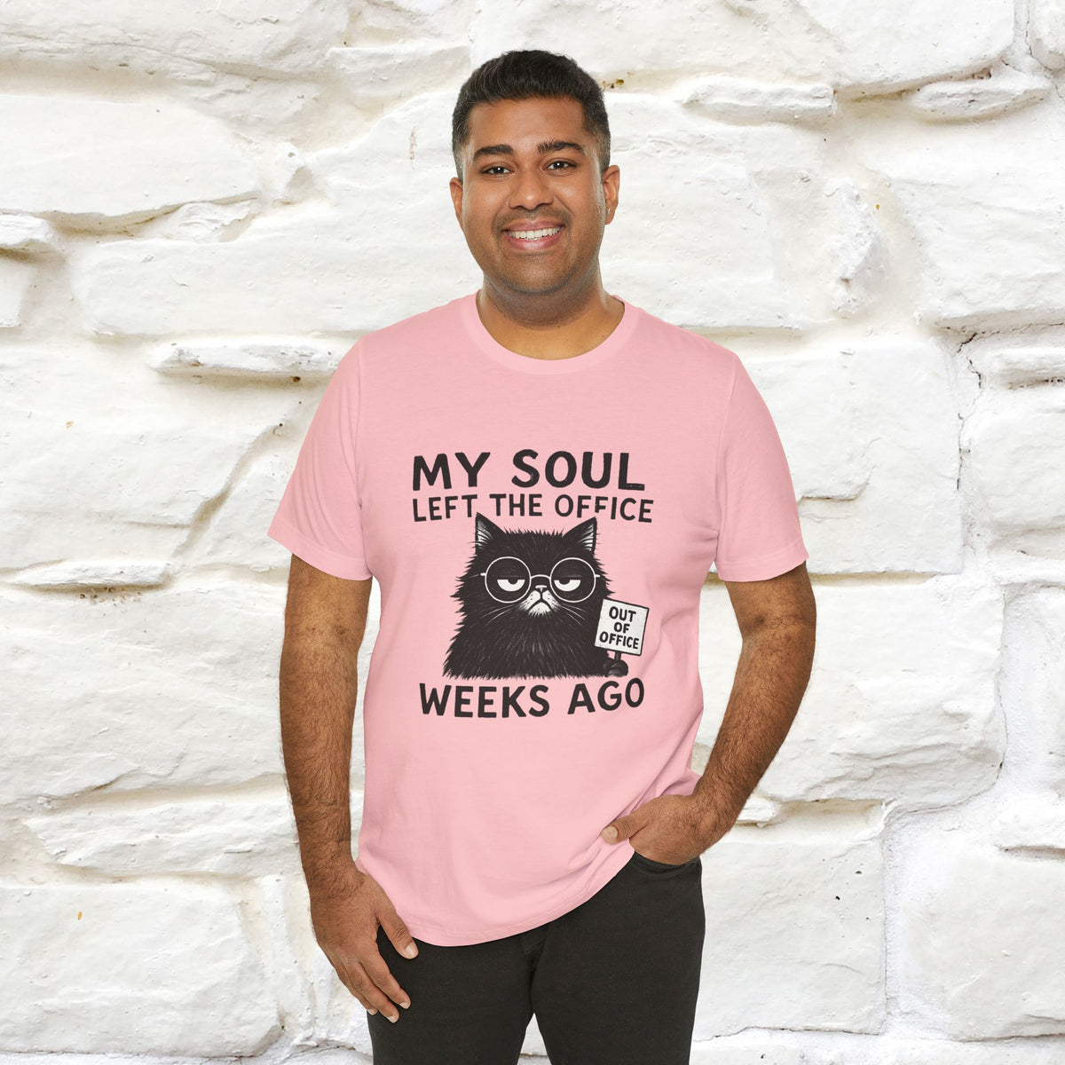 "My Soul Left The Office..." |Funny Cat T-Shirt | Nunu&Miao Studio