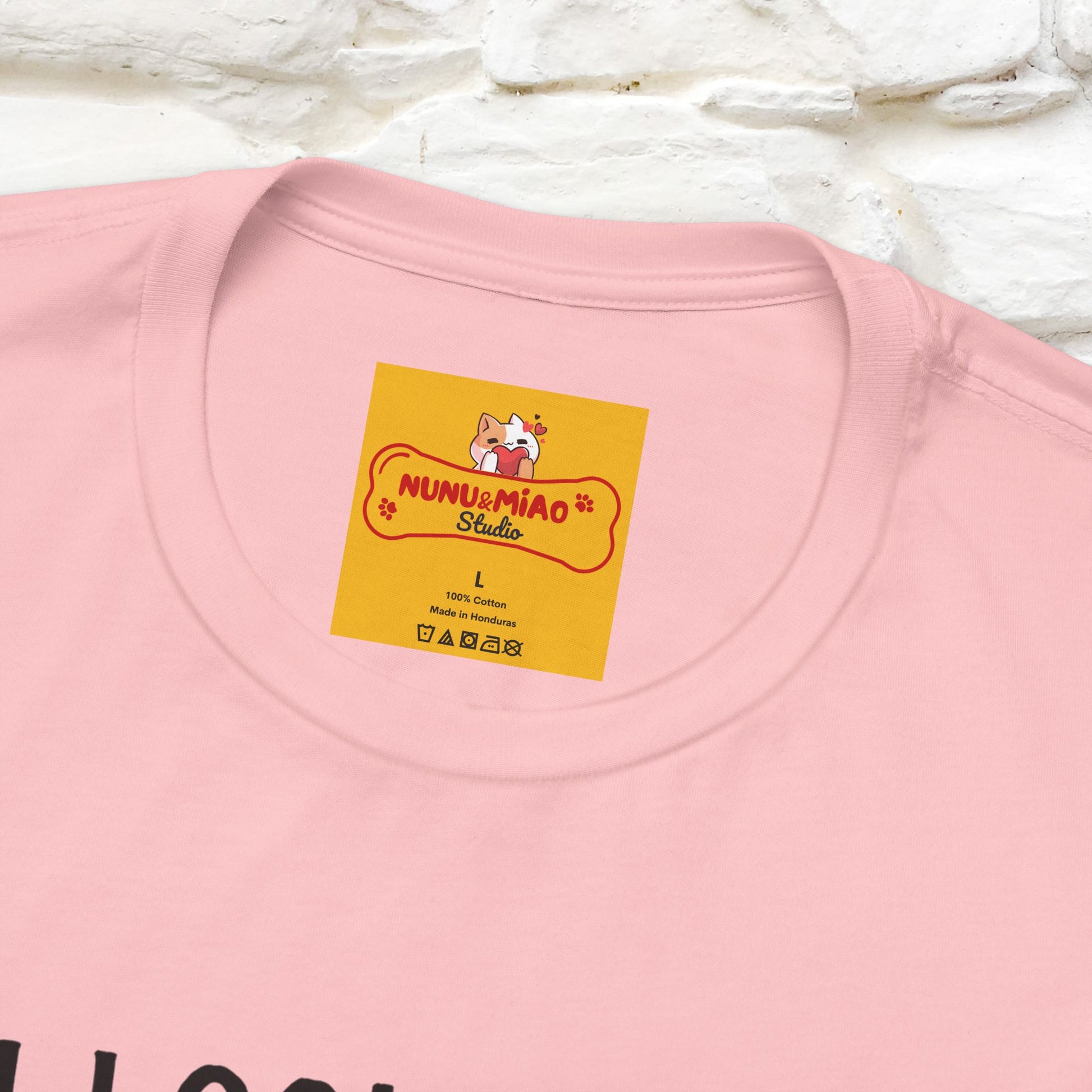 "I Look Busy But I'm Just Overwhelmed" |Cat T-Shirt | Nunu&Miao Studio - Nunu&Miao Studio