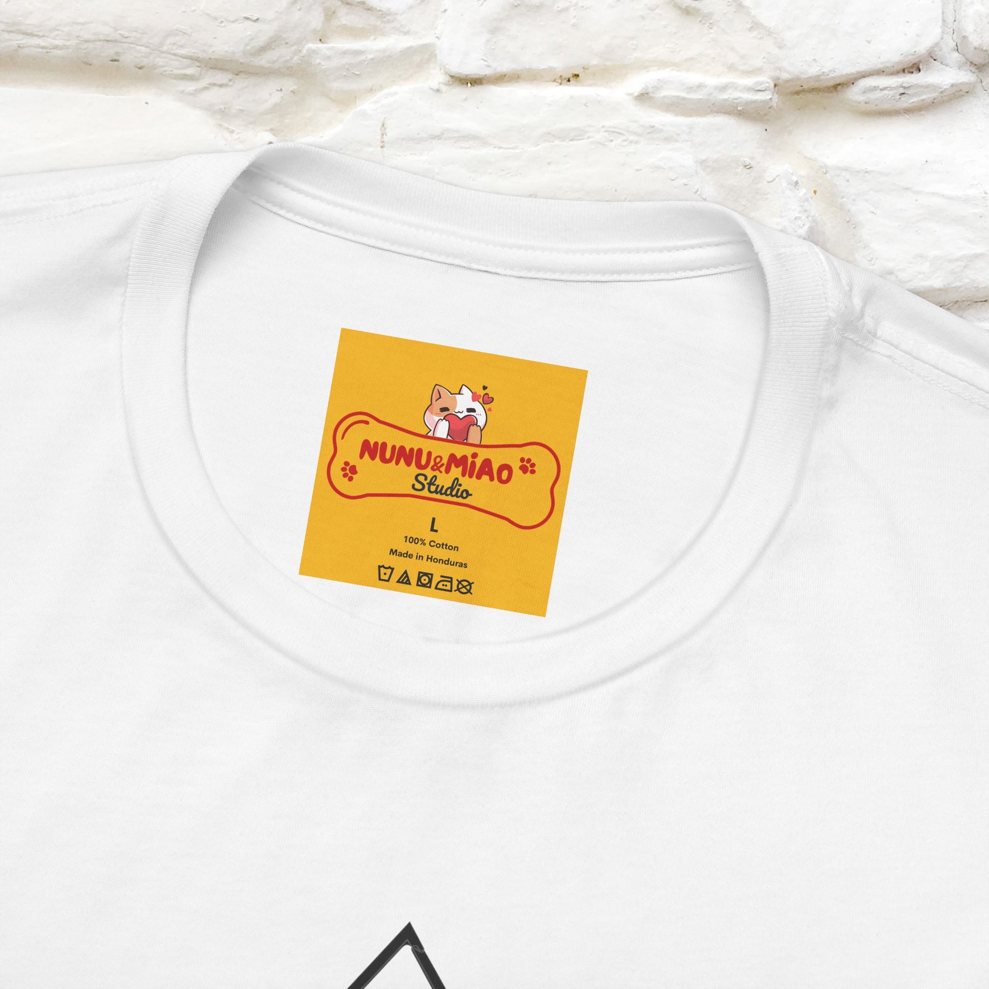 "Trinity'' Cat T-Shirt Front and Back Design | Nunu&Miao Studio - Nunu&Miao Studio
