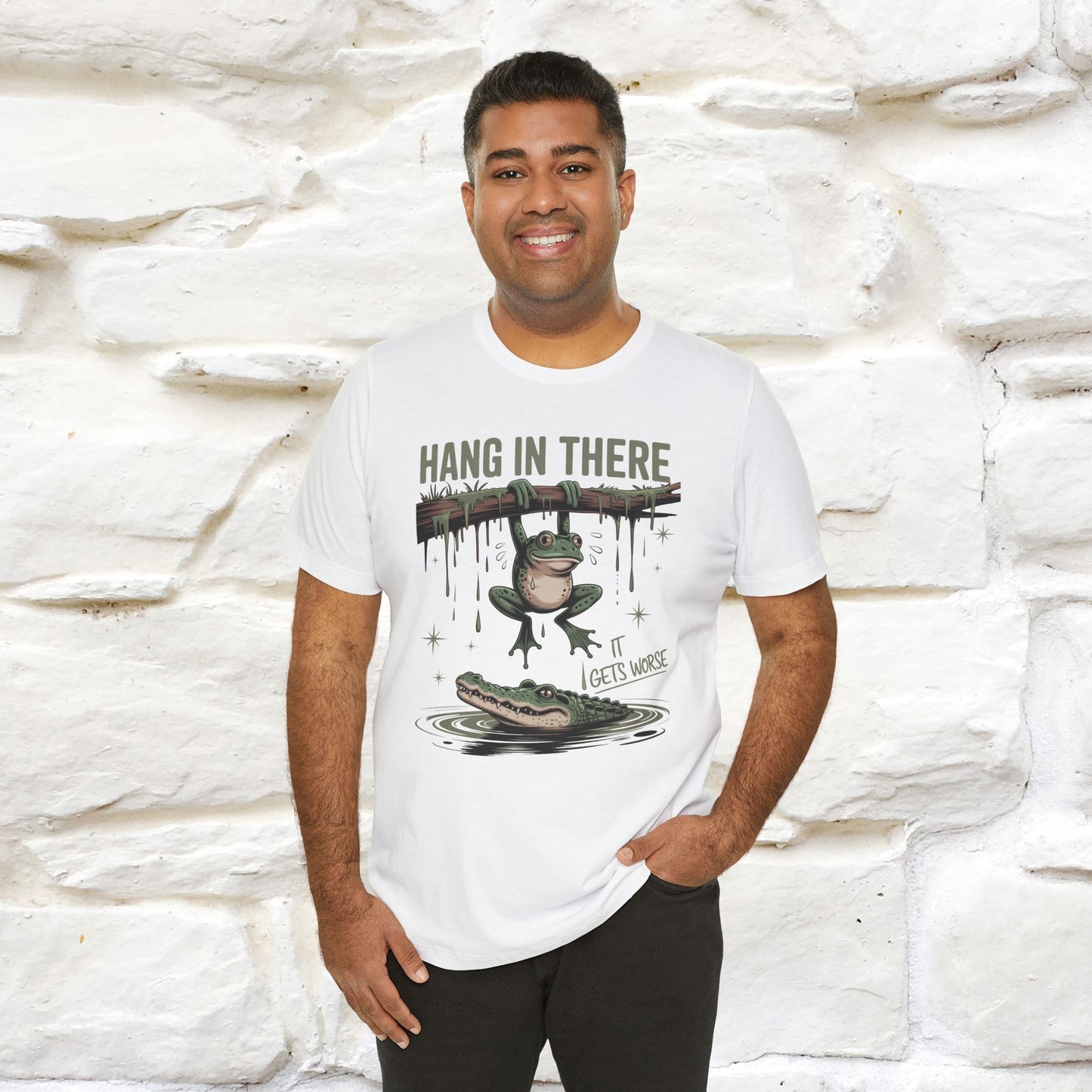 "Hang In There" Funny T-shirt |Nunu&Miao Studio - Nunu&Miao Studio