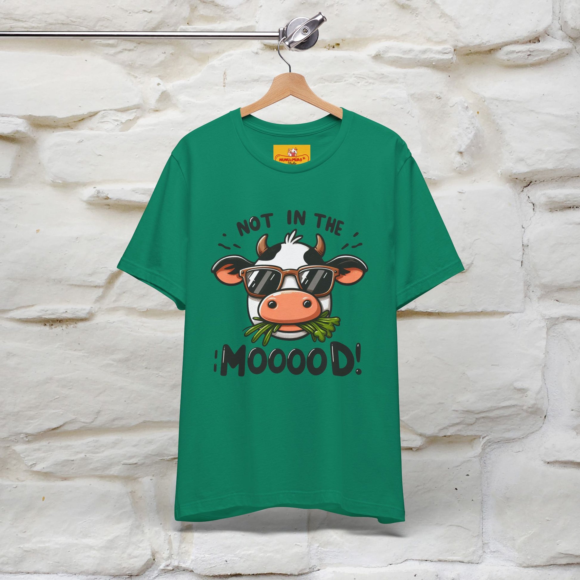 Not In The Moood – Funny Cow Pun T-Shirt | Nunu & Miao Studio - Nunu&Miao Studio
