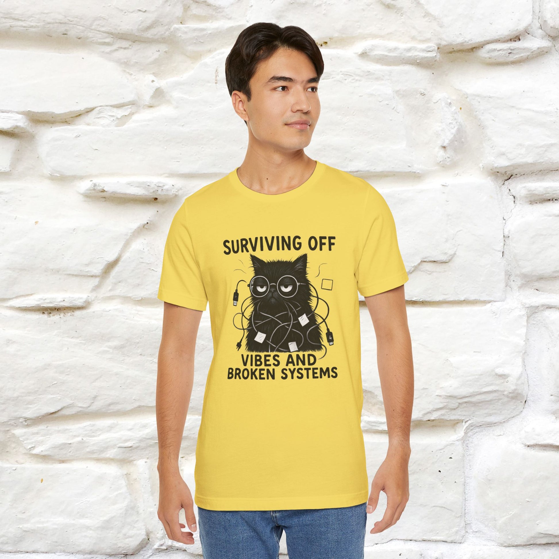 "Surviving Off...Vibes And Broken .. " |Cat T-Shirt | Nunu&Miao Studio - Nunu&Miao Studio