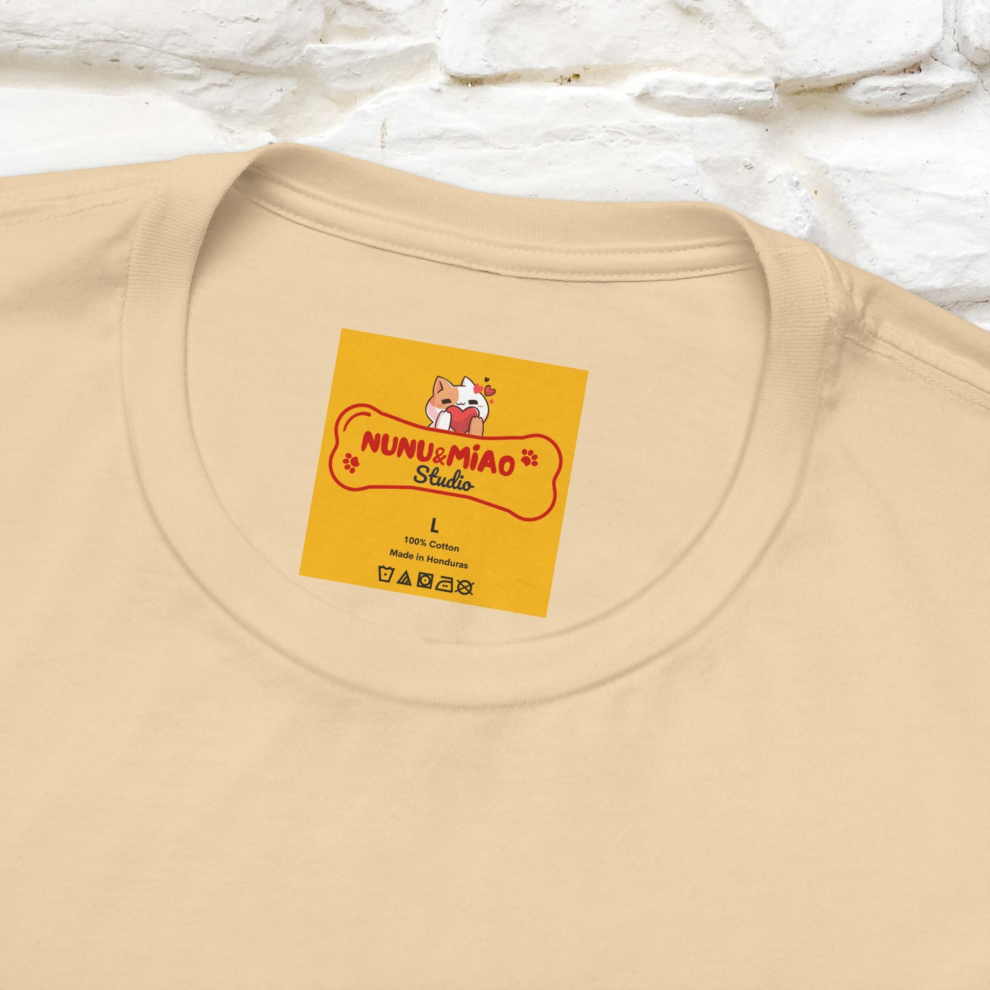 Ommm, Keep Calm | Relaxed Cat Shirt for Men & Women | 100% Cotton* - Nunu&Miao Studio