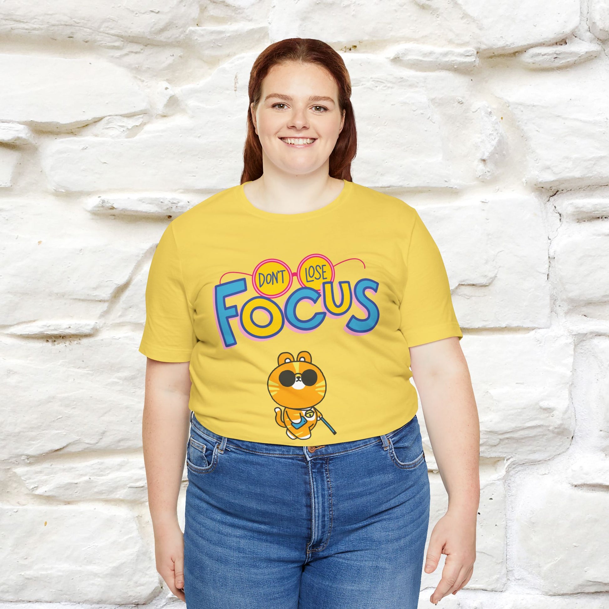 ''Don’t Lose Focus'' Cat T-Shirt | Nunu&Miao Studio - Nunu&Miao Studio