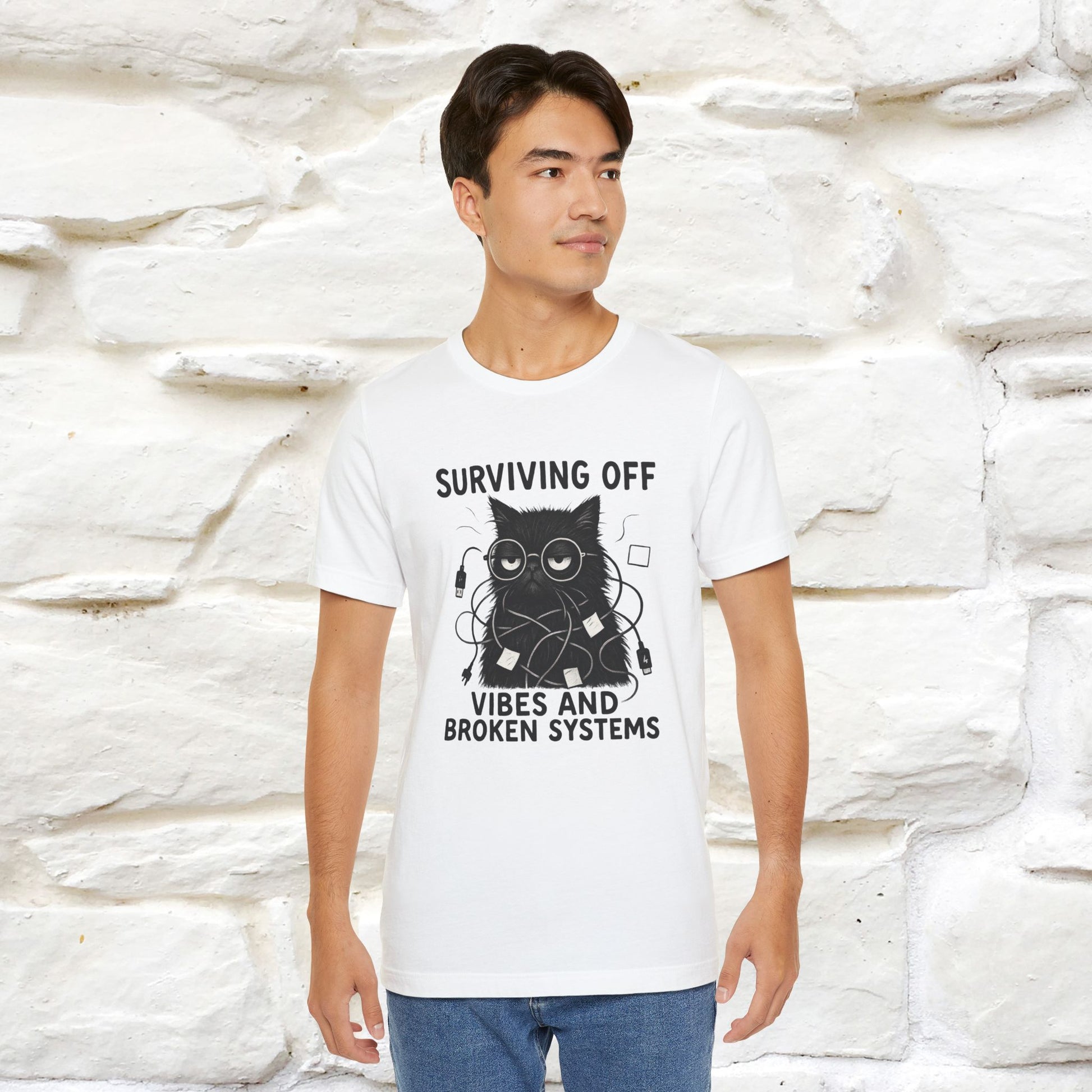 "Surviving Off...Vibes And Broken .. " |Cat T-Shirt | Nunu&Miao Studio - Nunu&Miao Studio