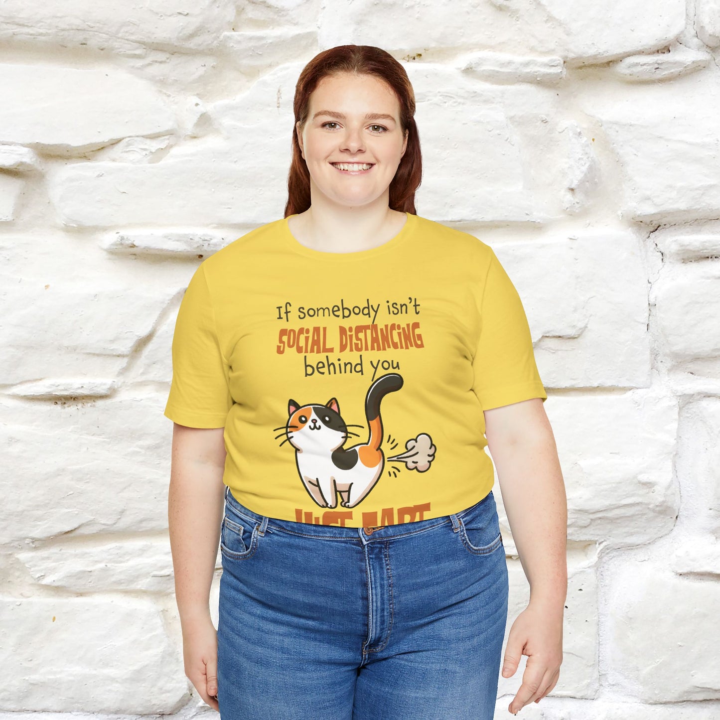 ''If Somebody Isn't Socila Distancing ...'' | Cat T-Shirt  | Nunu&Miao Studio - Nunu&Miao Studio
