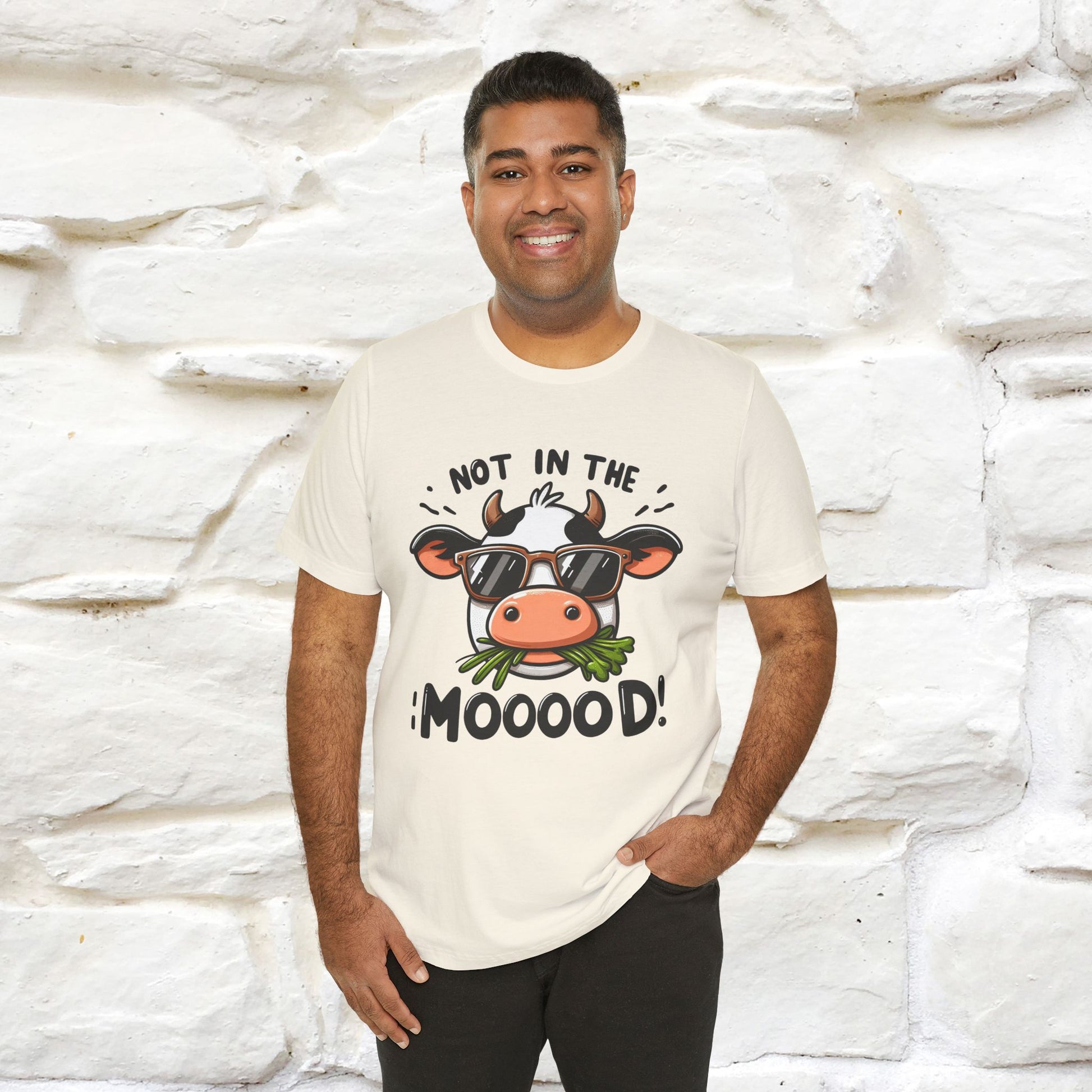 Not In The Moood – Funny Cow Pun T-Shirt | Nunu & Miao Studio - Nunu&Miao Studio