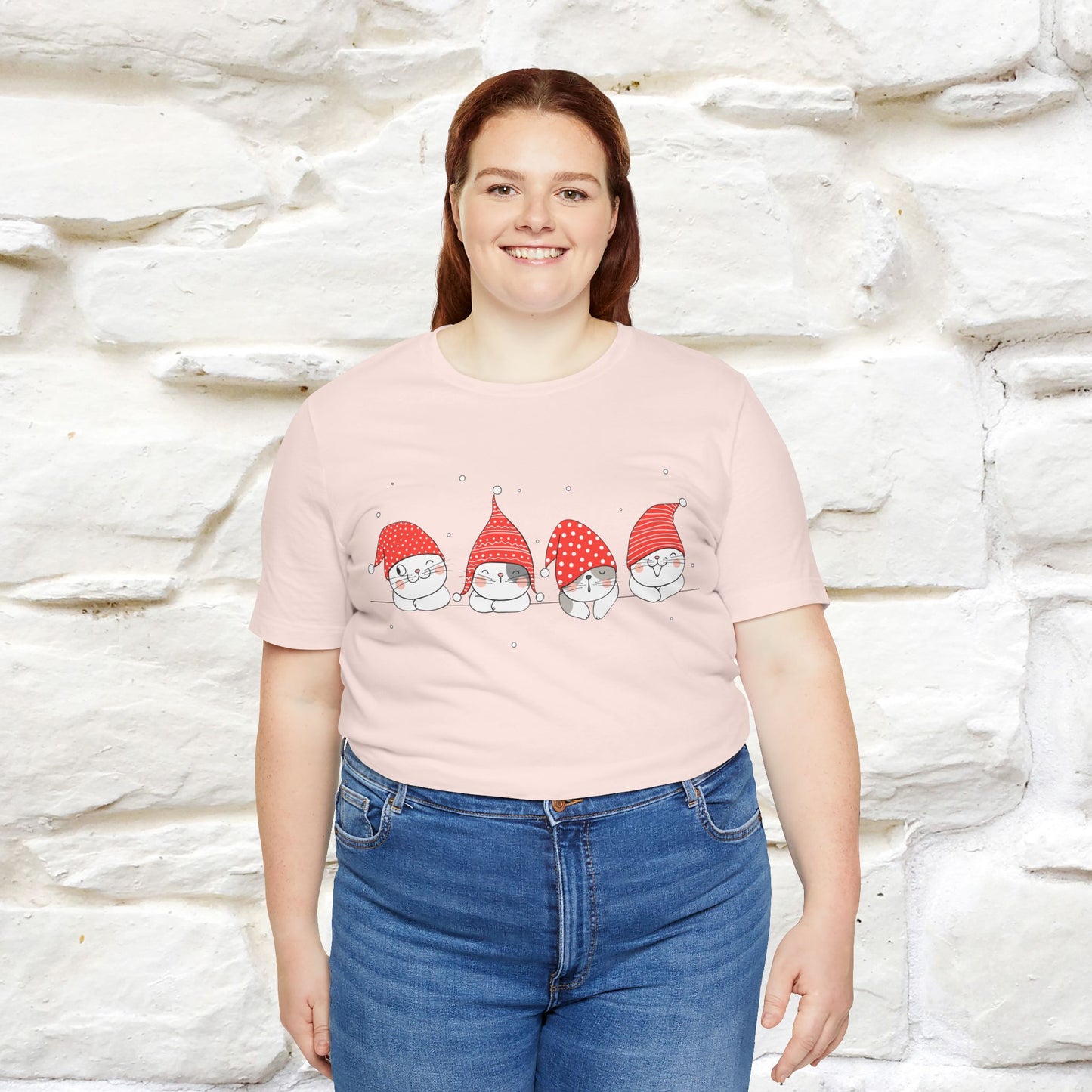 ''Christmas Cute'' |Cats T-shirt | Nunu&Miao Studio - Nunu&Miao Studio