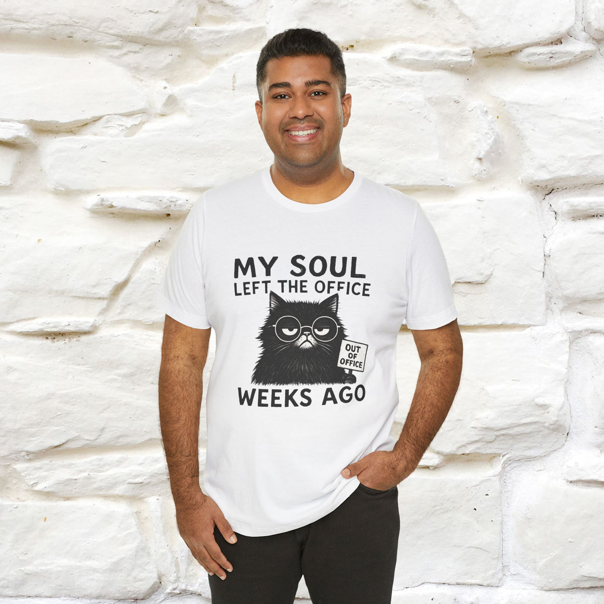 "My Soul Left The Office..." |Funny Cat T-Shirt | Nunu&Miao Studio