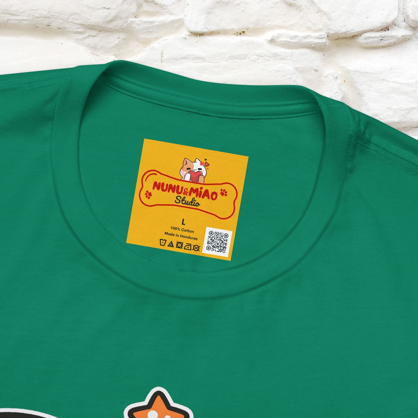 “Dear Santa, I'v Been a Very Good Cat..” | Cat T-Shirt | Nunu&Miao Studio