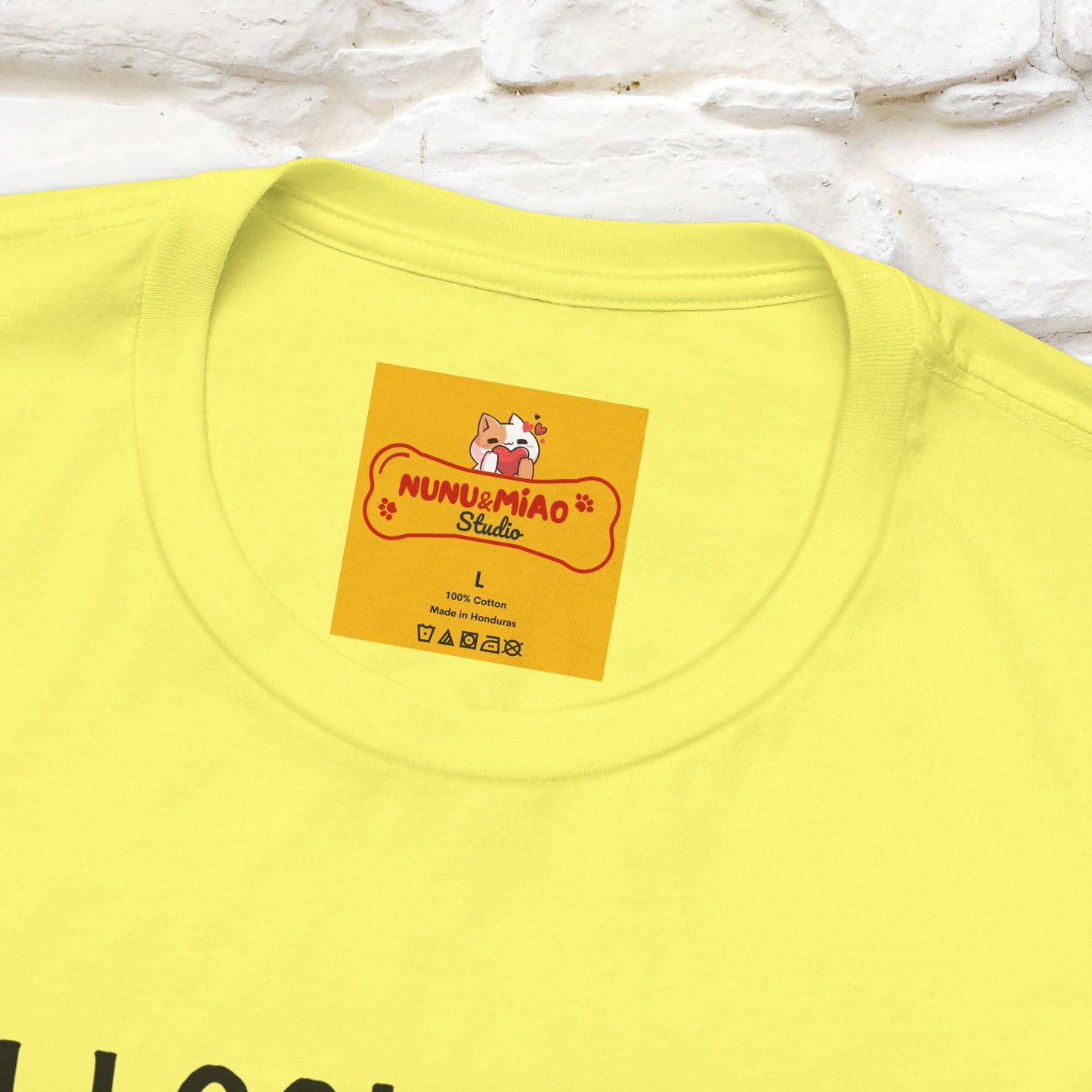 "I Look Busy But I'm Just Overwhelmed" |Cat T-Shirt | Nunu&Miao Studio - Nunu&Miao Studio