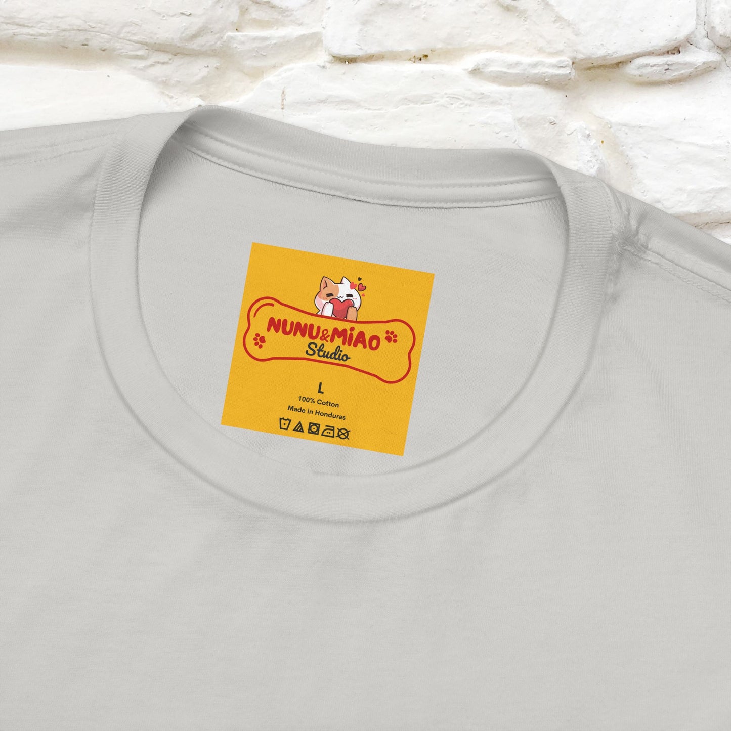 ''911 Emergency'' | Front & Back Design | Cat T-Shirt | Nunu&Miao Studio - Nunu&Miao Studio