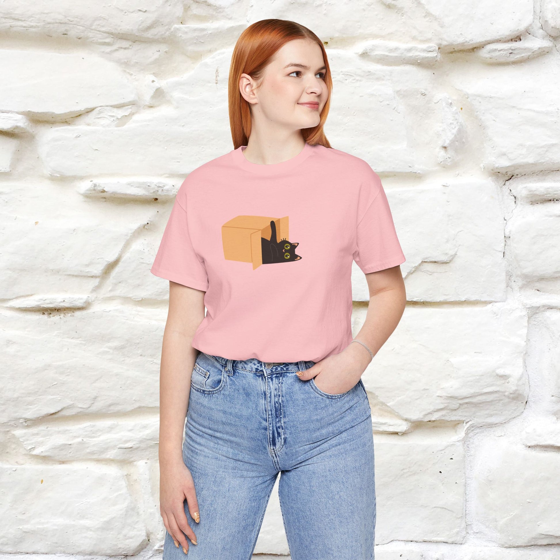 "Think Like There Is No Box" Cat T-Shirt| Front & Back Design | Nunu&Miao Studio - Nunu&Miao Studio