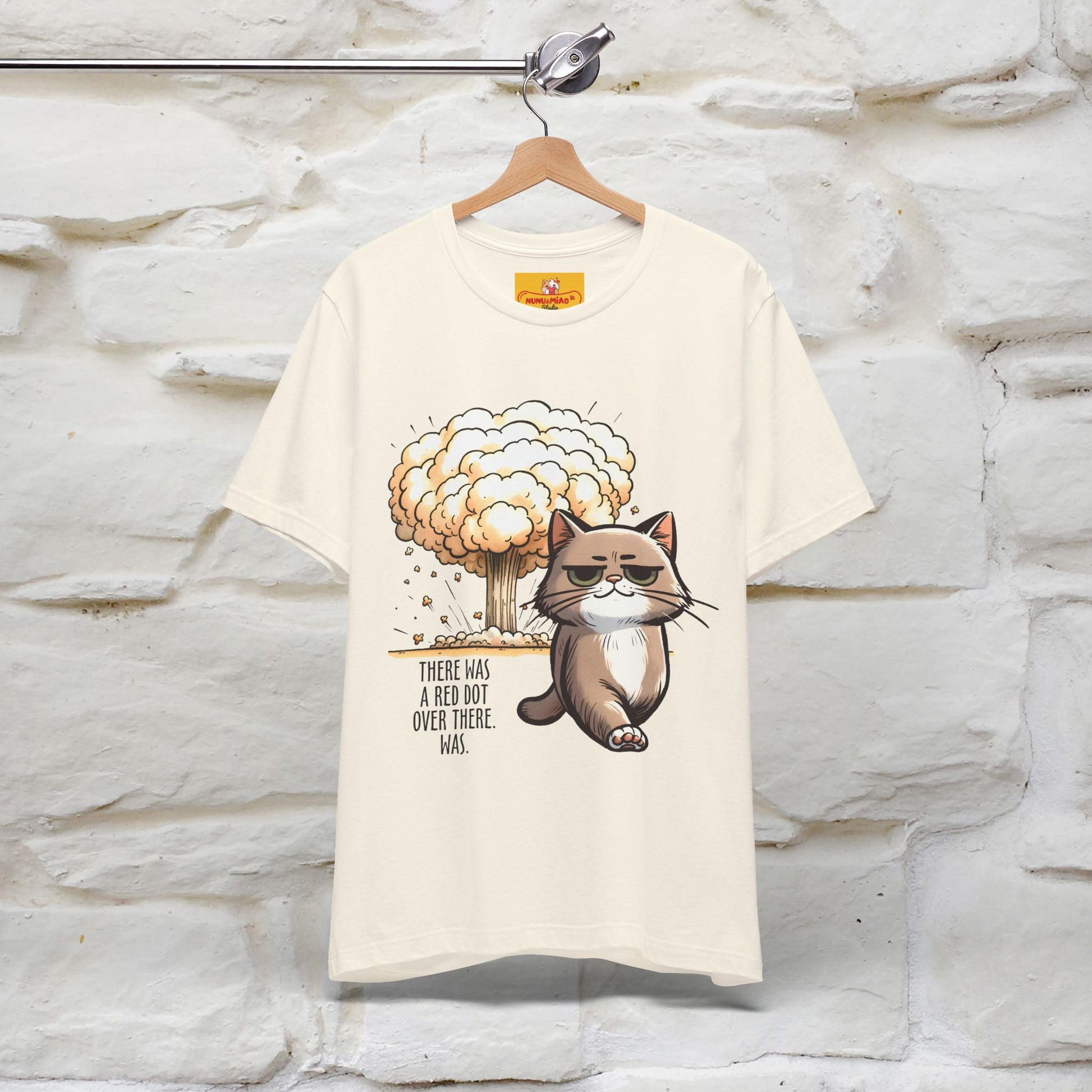 ''The Red Dot Chase'' Funny Cat T-Shirt | Nunu&Miao Studio - Nunu&Miao Studio