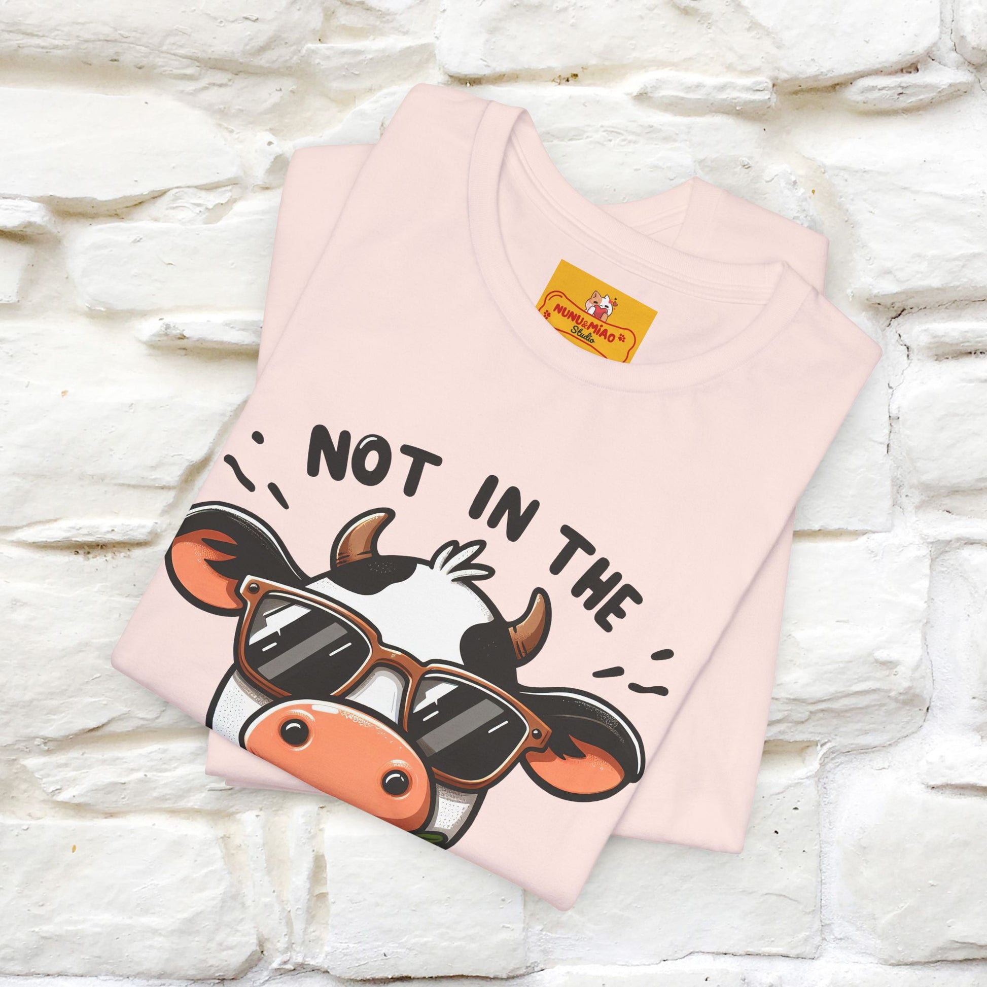 Not In The Moood – Funny Cow Pun T-Shirt | Nunu & Miao Studio - Nunu&Miao Studio