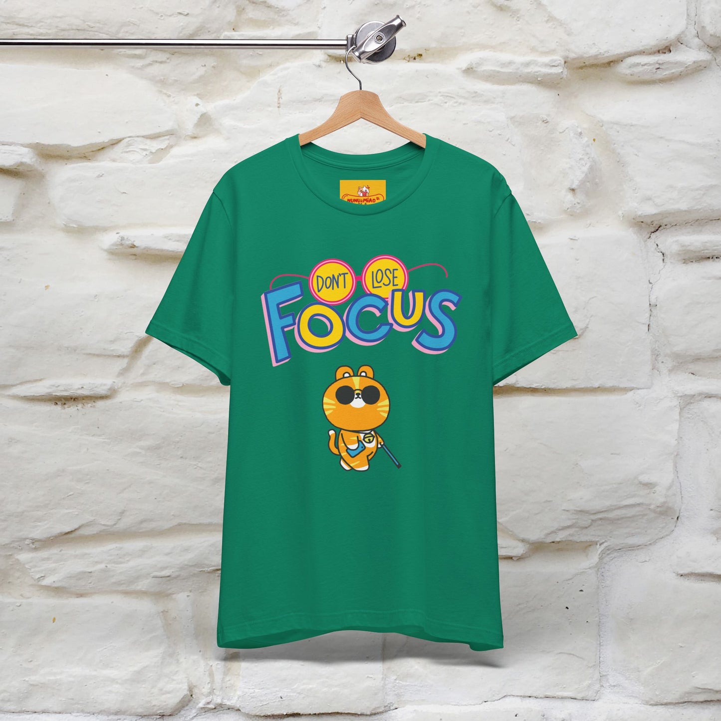 ''Don’t Lose Focus'' Cat T-Shirt | Nunu&Miao Studio - Nunu&Miao Studio