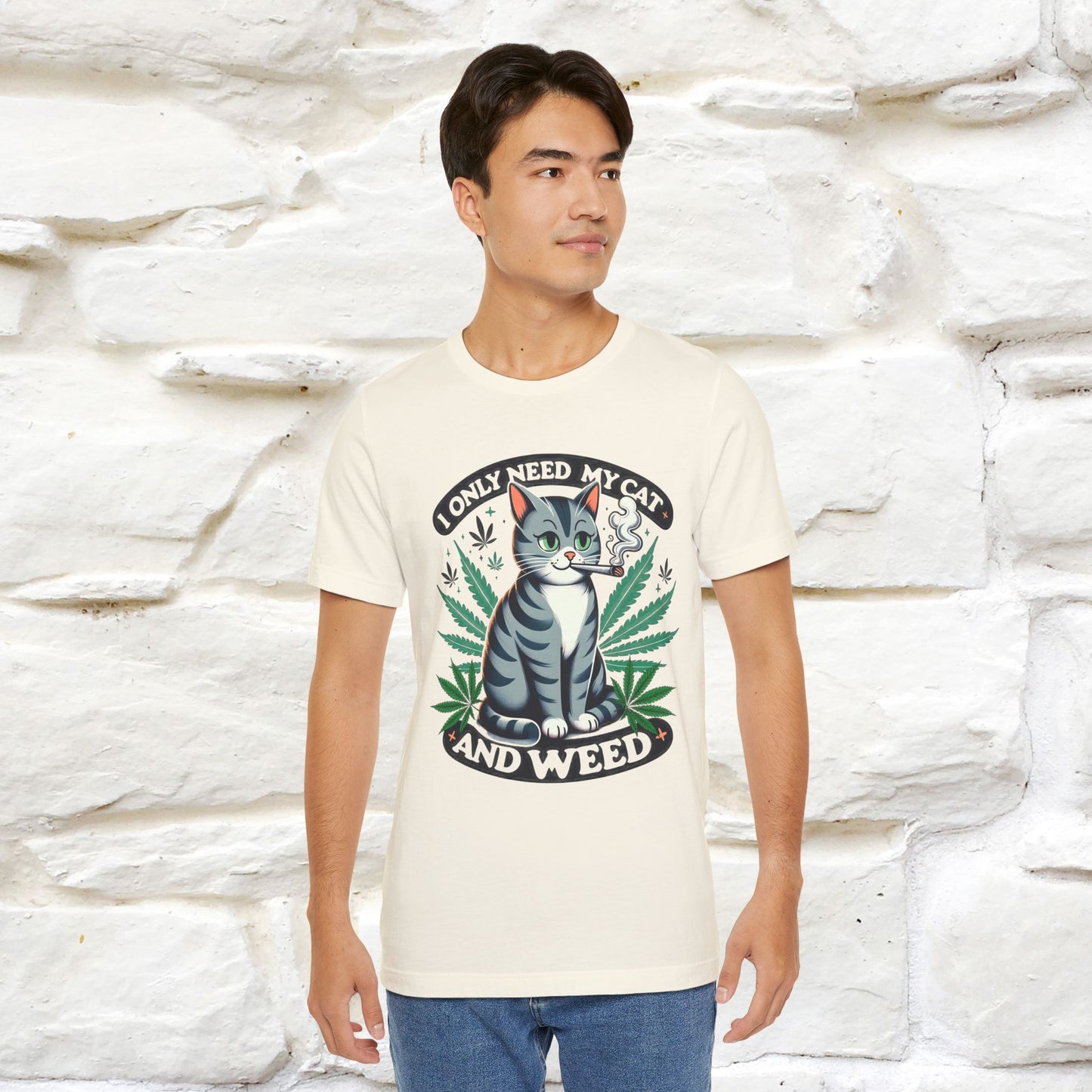 ''I Only Need My Cat and Weed'' Funny T-Shirt | Nunu&Miao Studio - Nunu&Miao Studio