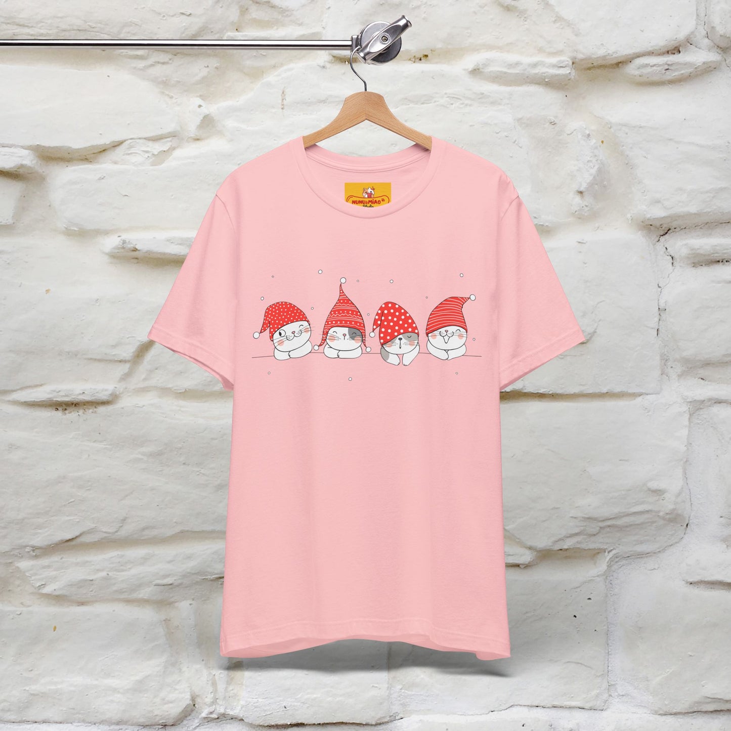 ''Christmas Cute'' |Cats T-shirt | Nunu&Miao Studio - Nunu&Miao Studio