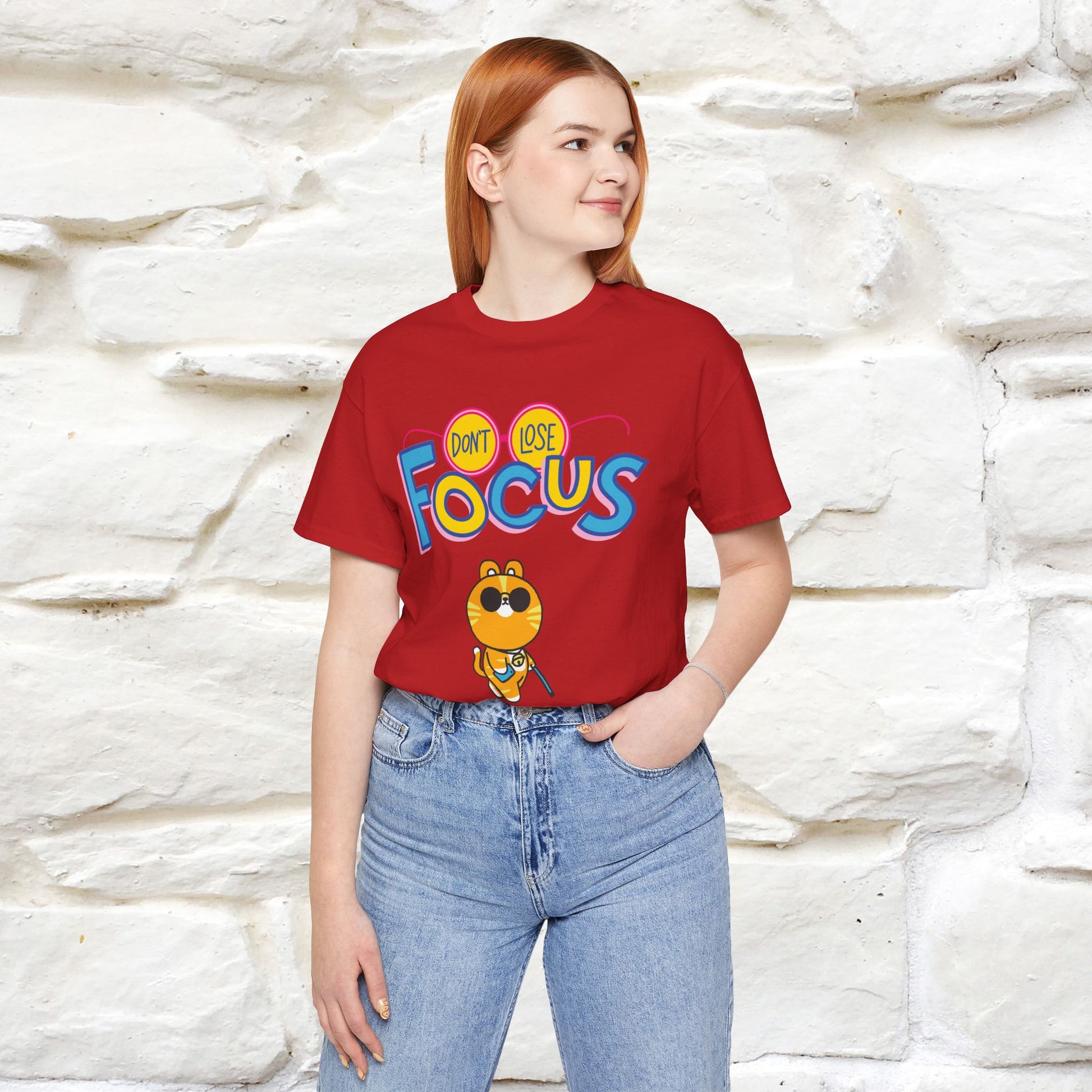 ''Don’t Lose Focus'' Cat T-Shirt | Nunu&Miao Studio - Nunu&Miao Studio