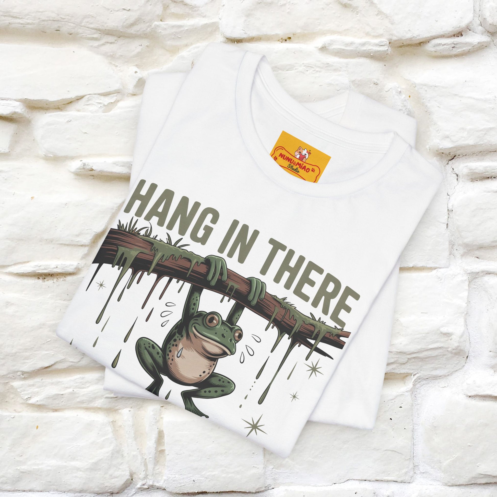 "Hang In There" Funny T-shirt |Nunu&Miao Studio - Nunu&Miao Studio