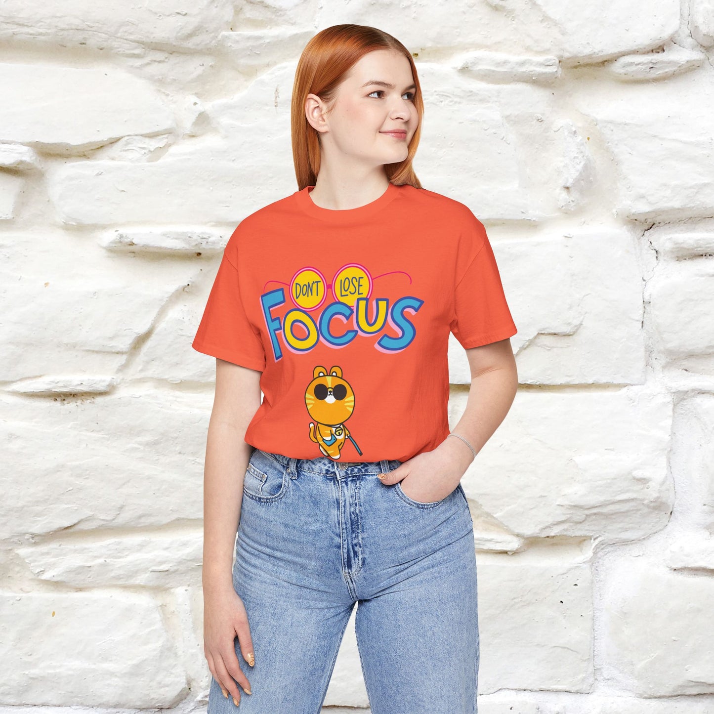 ''Don’t Lose Focus'' Cat T-Shirt | Nunu&Miao Studio - Nunu&Miao Studio