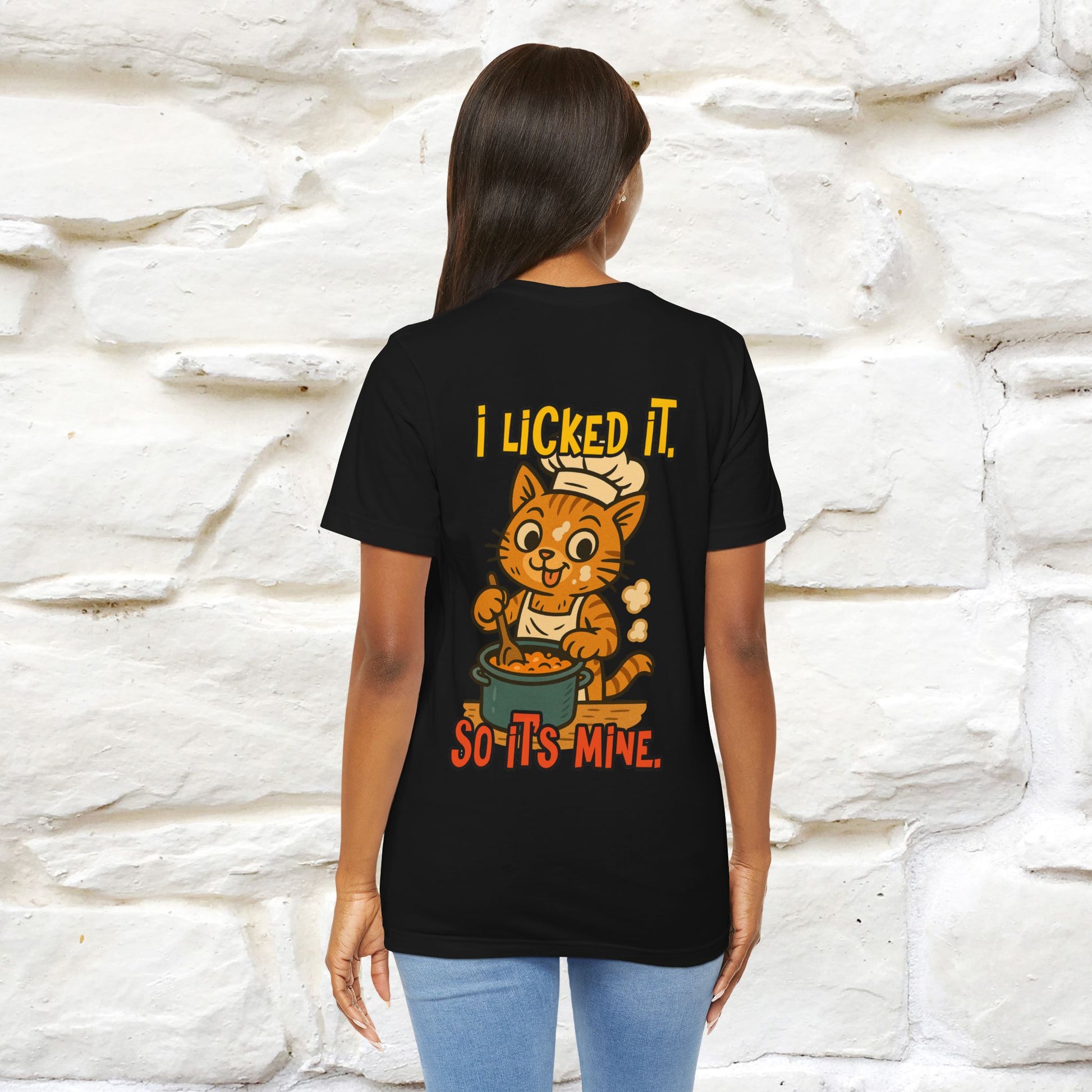 "I Licked It. It's Mine  " |Cat T-Shirt | Nunu&Miao Studio - Nunu&Miao Studio