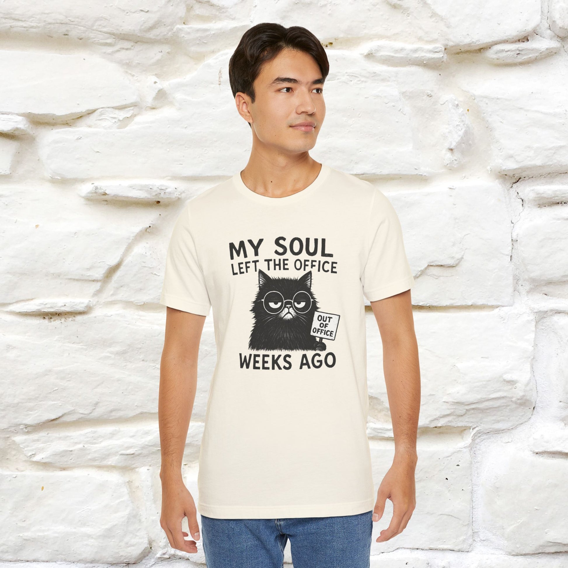 "My Soul Left The Office..." |Funny Cat T-Shirt | Nunu&Miao Studio - Nunu&Miao Studio