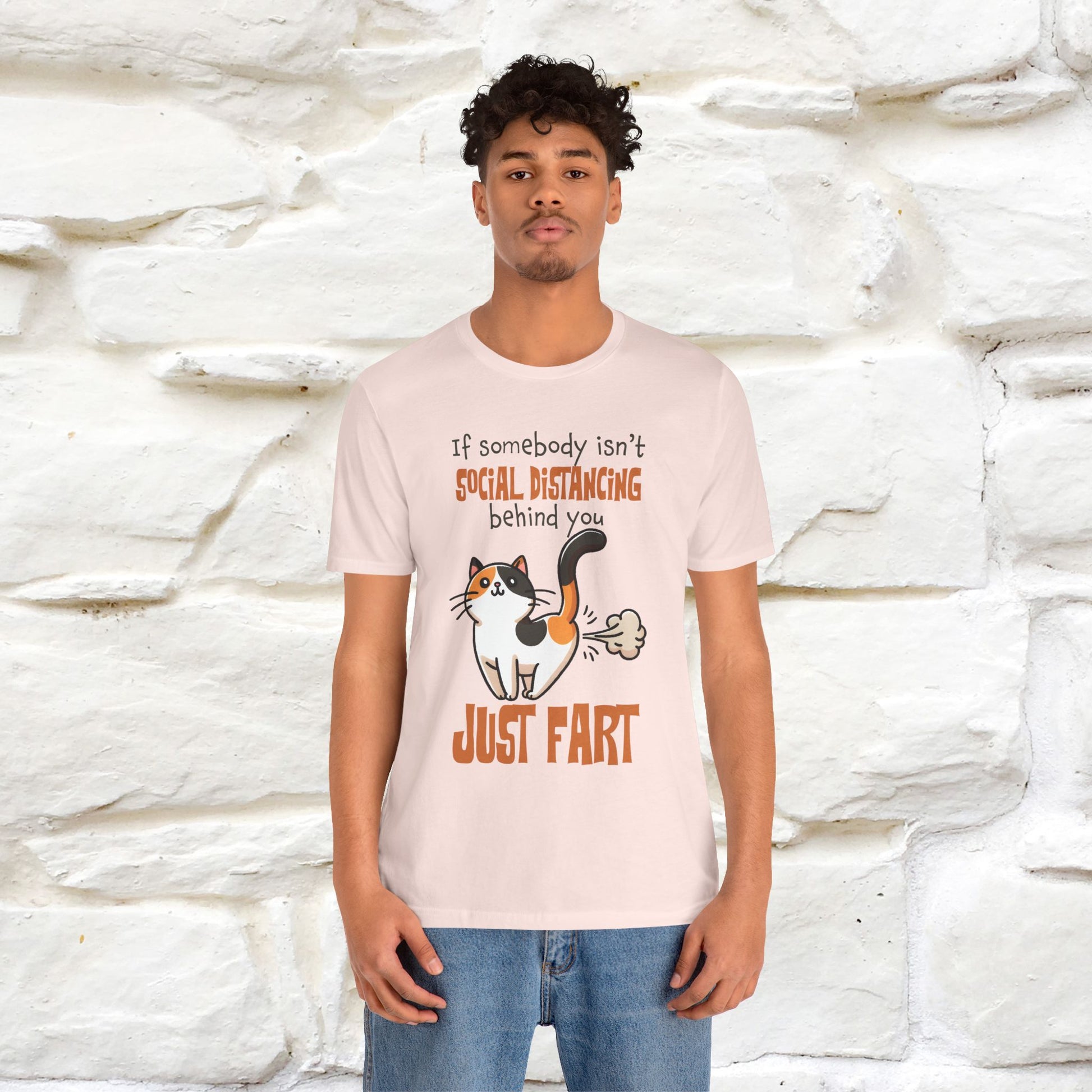 ''If Somebody Isn't Socila Distancing ...'' | Cat T-Shirt  | Nunu&Miao Studio - Nunu&Miao Studio