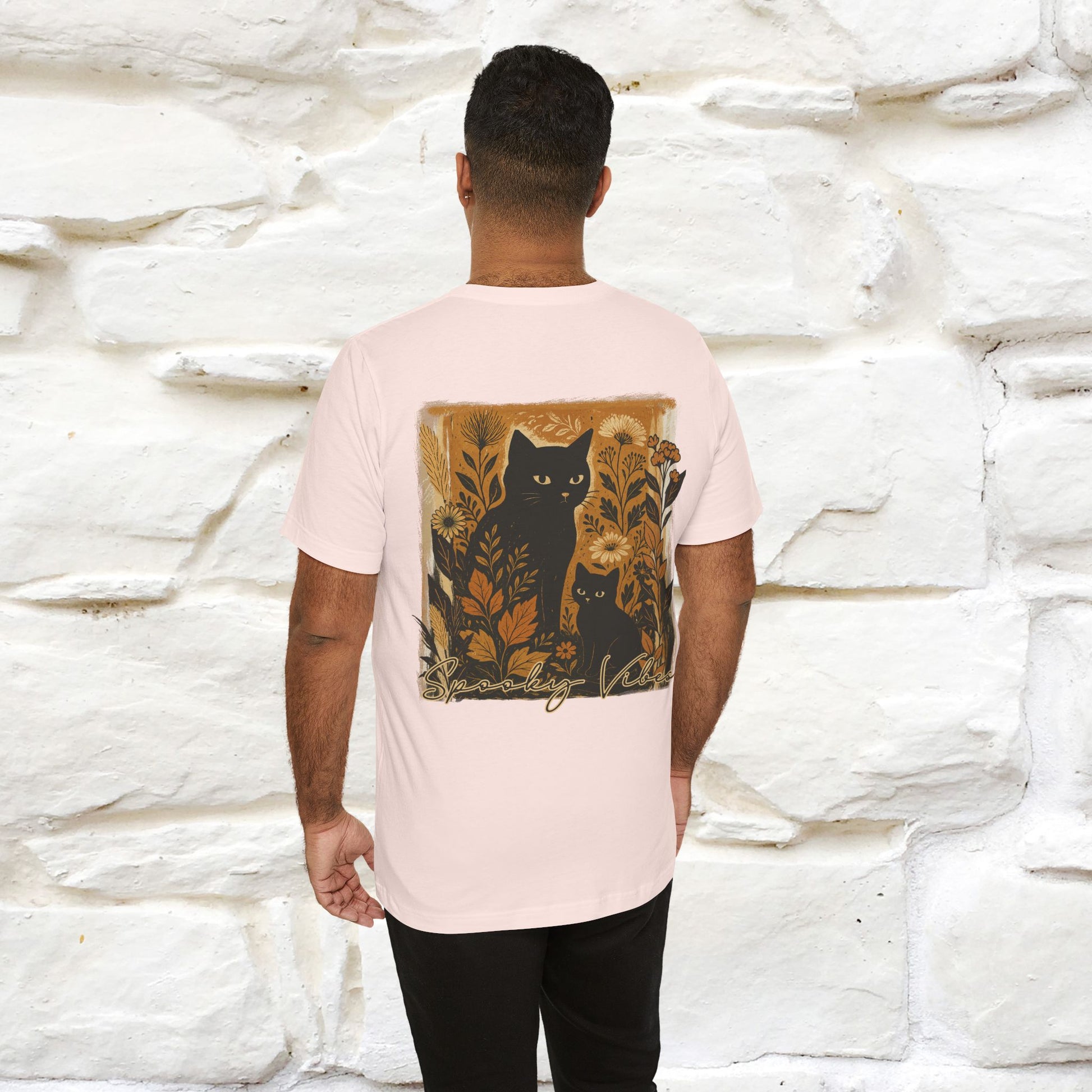 "Spooky Vibes" Cat T-shirt |Nunu&Miao Studio - Nunu&Miao Studio