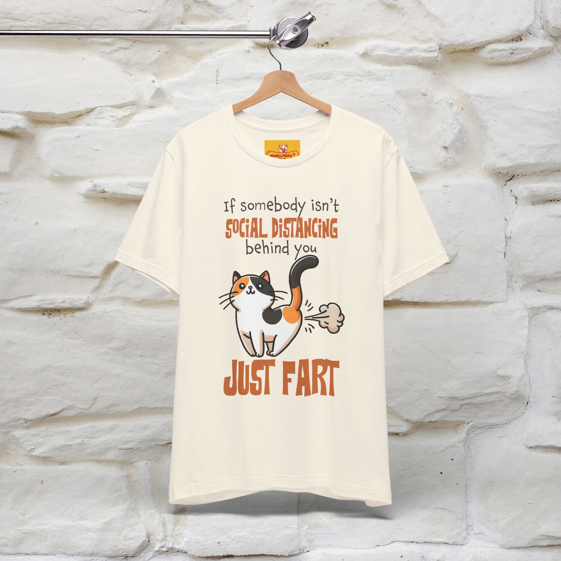 ''If Somebody Isn't Socila Distancing ...'' | Cat T-Shirt  | Nunu&Miao Studio - Nunu&Miao Studio