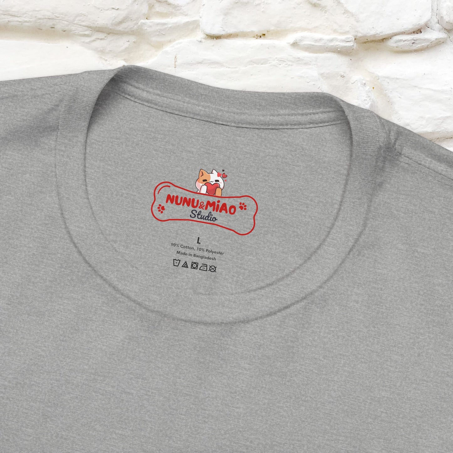 ''I am The Boss Here'' Funny Cat T-shirt for Men and Women  100% Cotton* - Nunu&Miao Studio