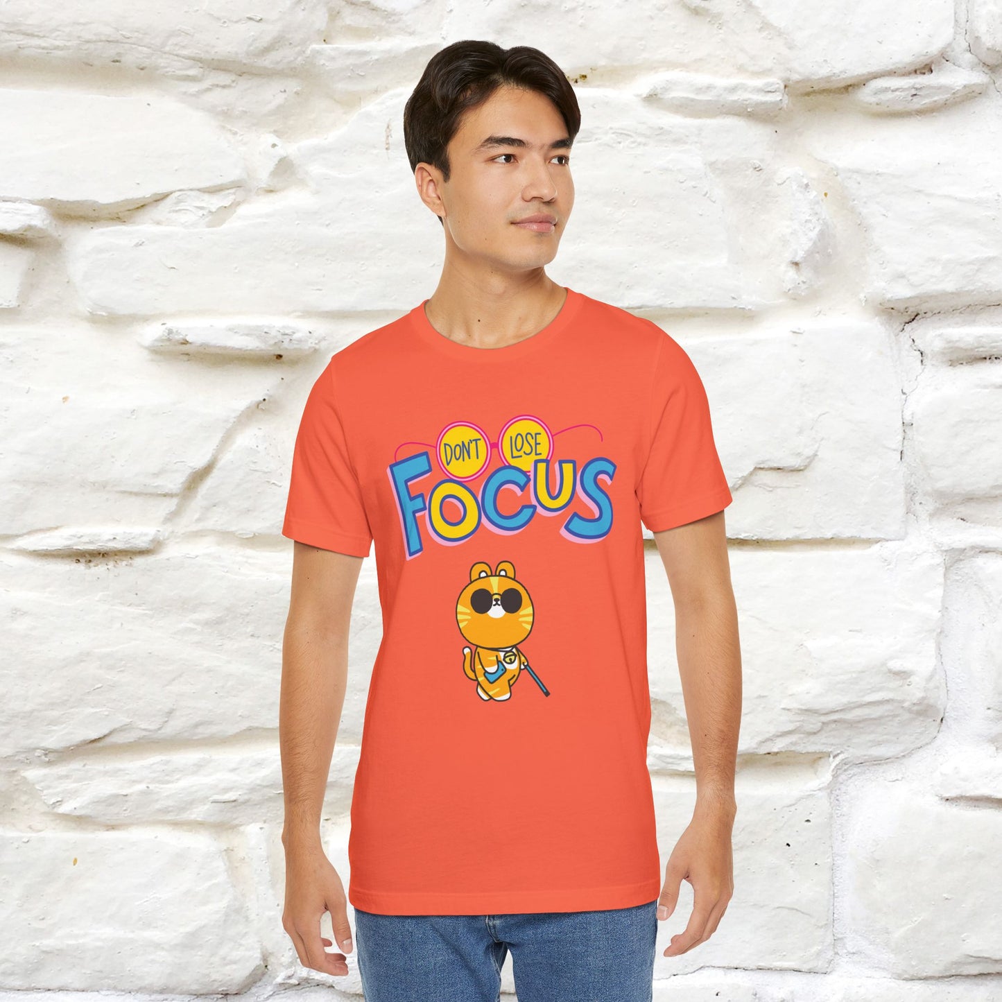 ''Don’t Lose Focus'' Cat T-Shirt | Nunu&Miao Studio - Nunu&Miao Studio