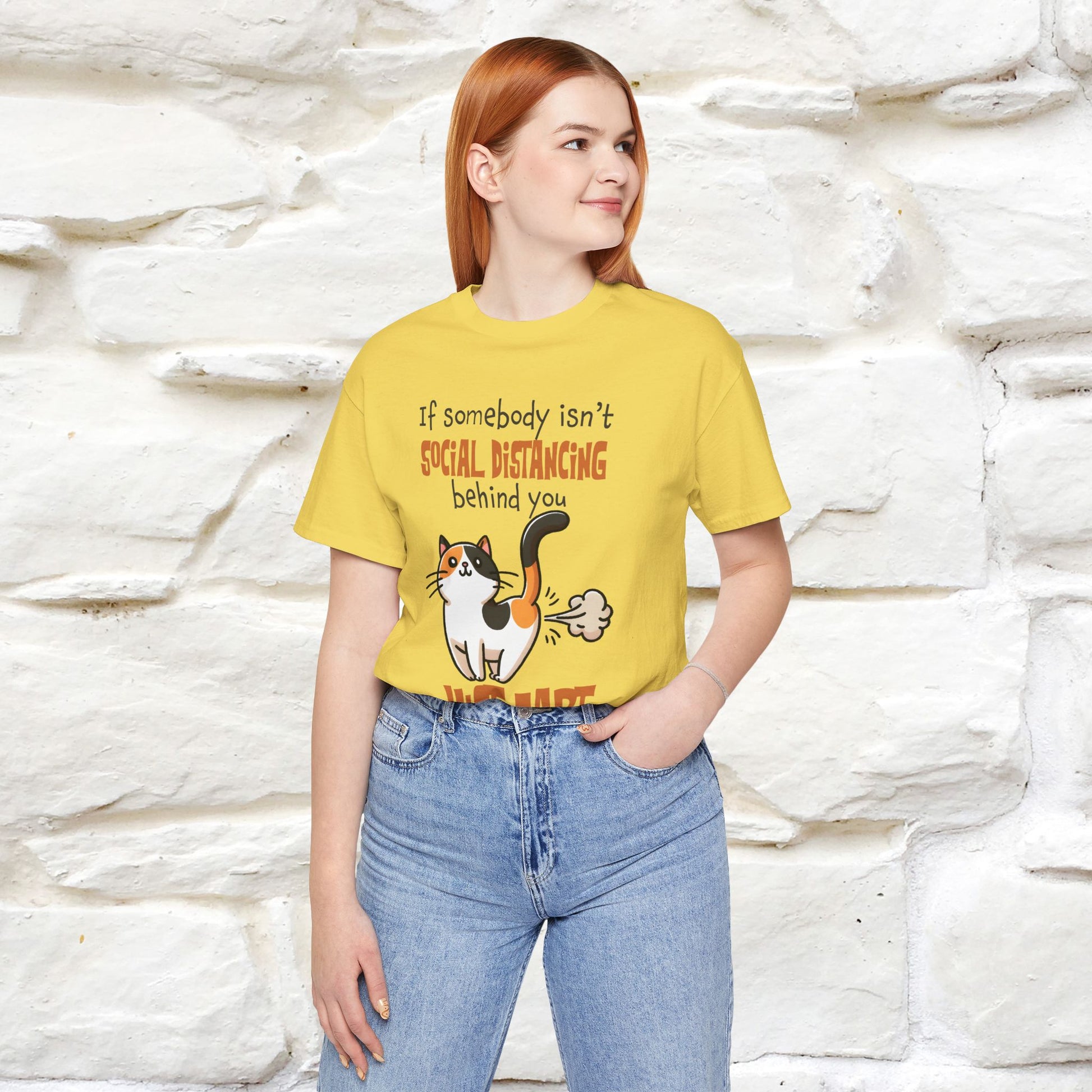 ''If Somebody Isn't Socila Distancing ...'' | Cat T-Shirt  | Nunu&Miao Studio - Nunu&Miao Studio