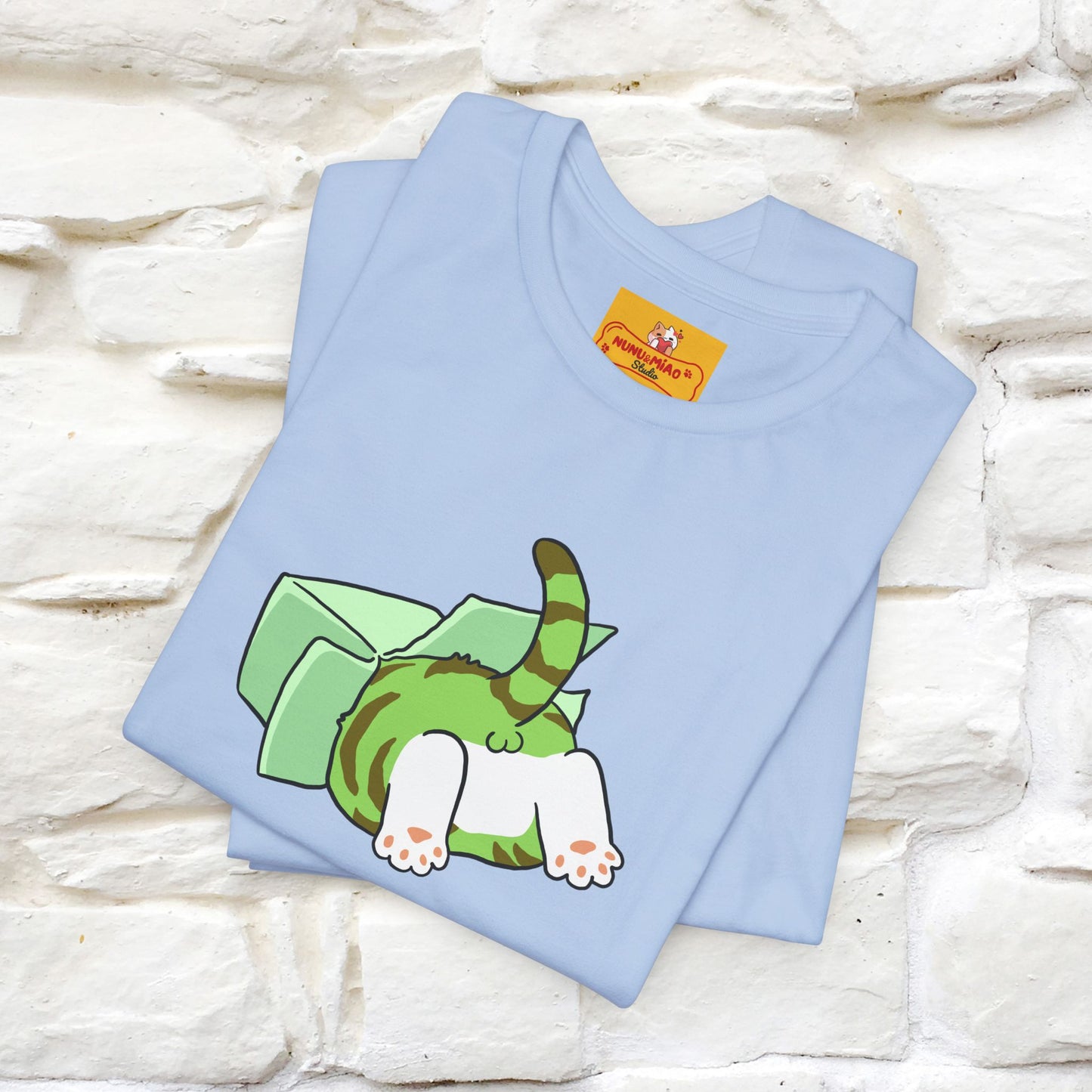 "Think outside the box? No thanks." Cat T-Shirt | Nunu&Miao Studio - Nunu&Miao Studio