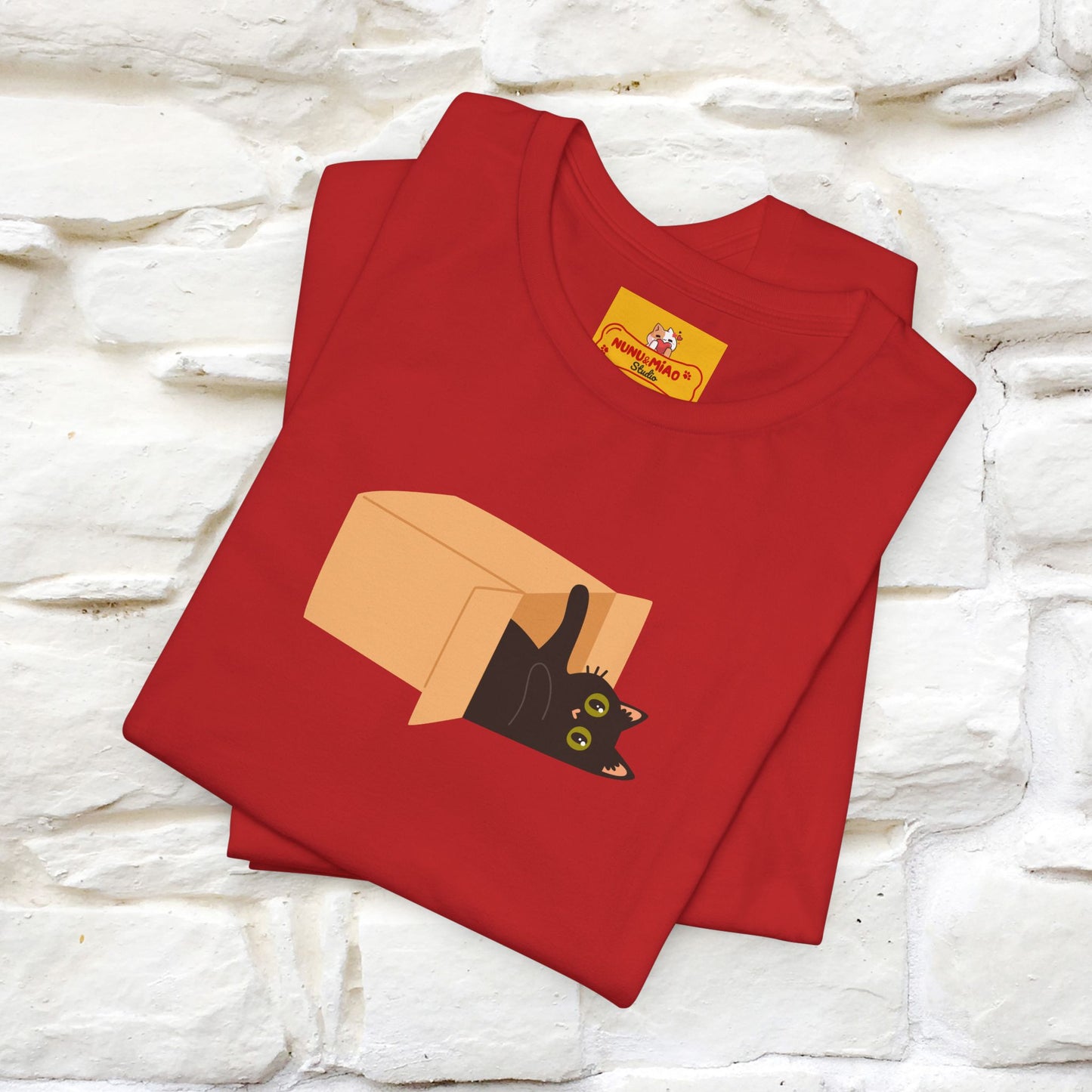 "Think Like There Is No Box" Cat T-Shirt| Front & Back Design | Nunu&Miao Studio - Nunu&Miao Studio