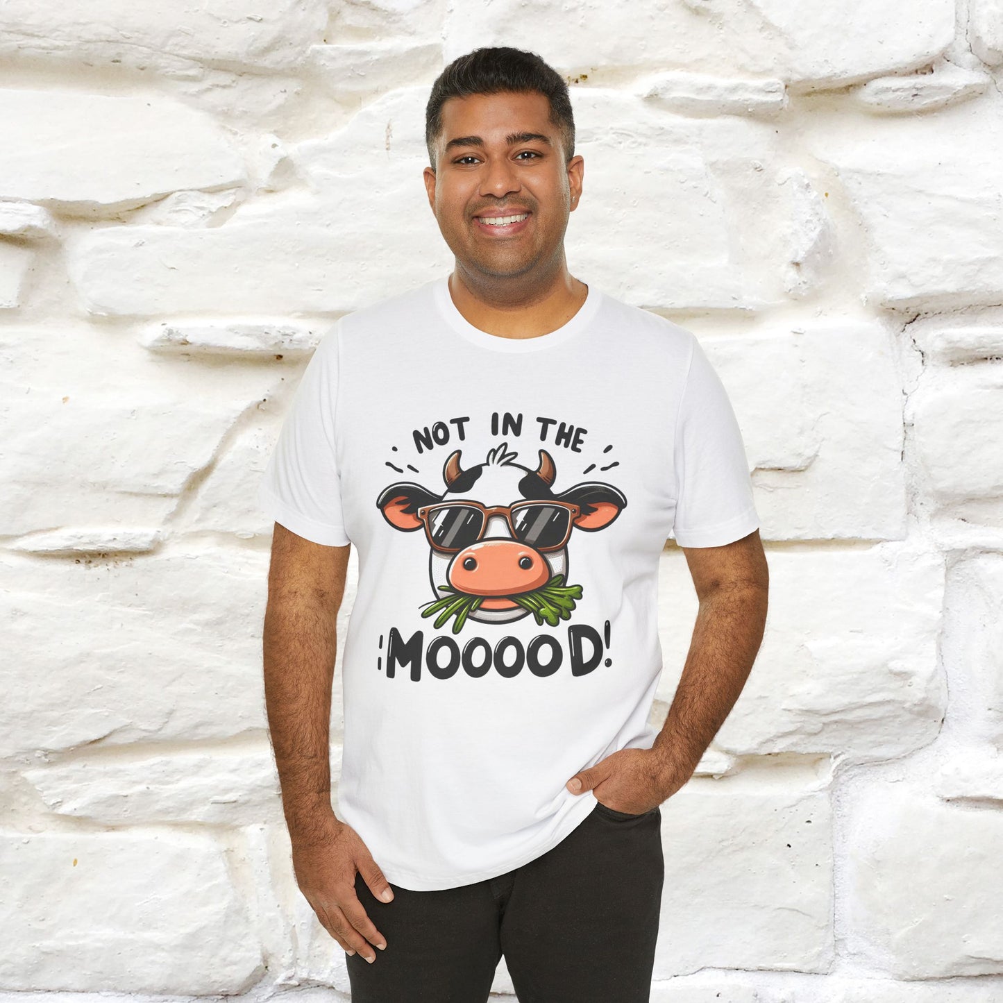 Not In The Moood – Funny Cow Pun T-Shirt | Nunu & Miao Studio - Nunu&Miao Studio